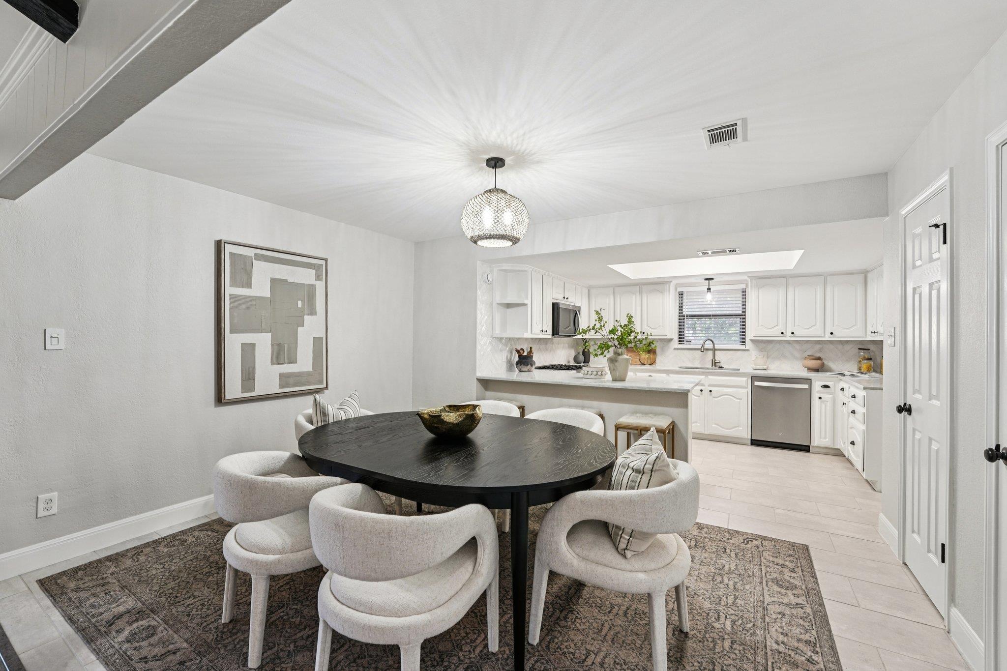 5307 Beckett Cir, Austin, TX 78749