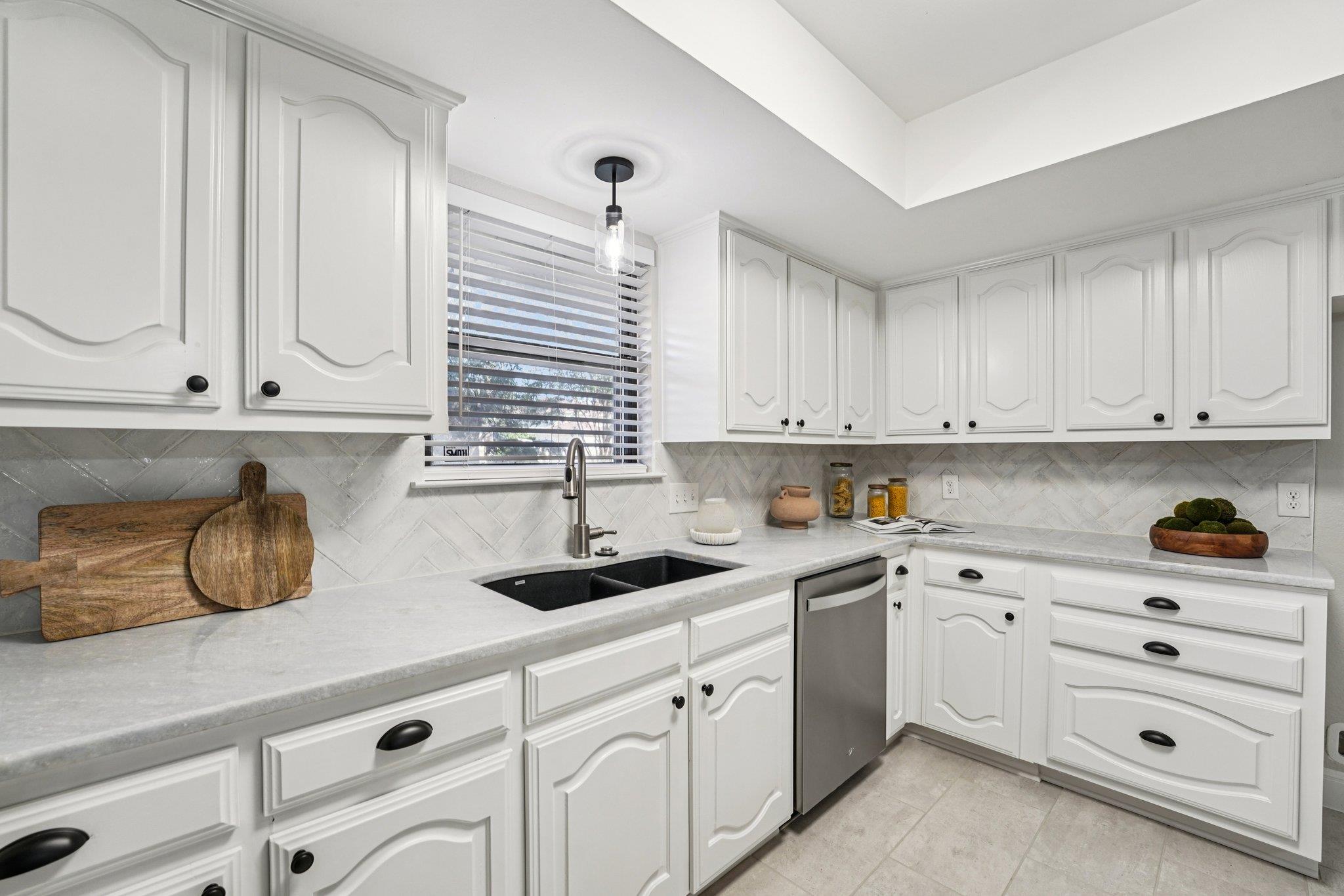 5307 Beckett Cir, Austin, TX 78749