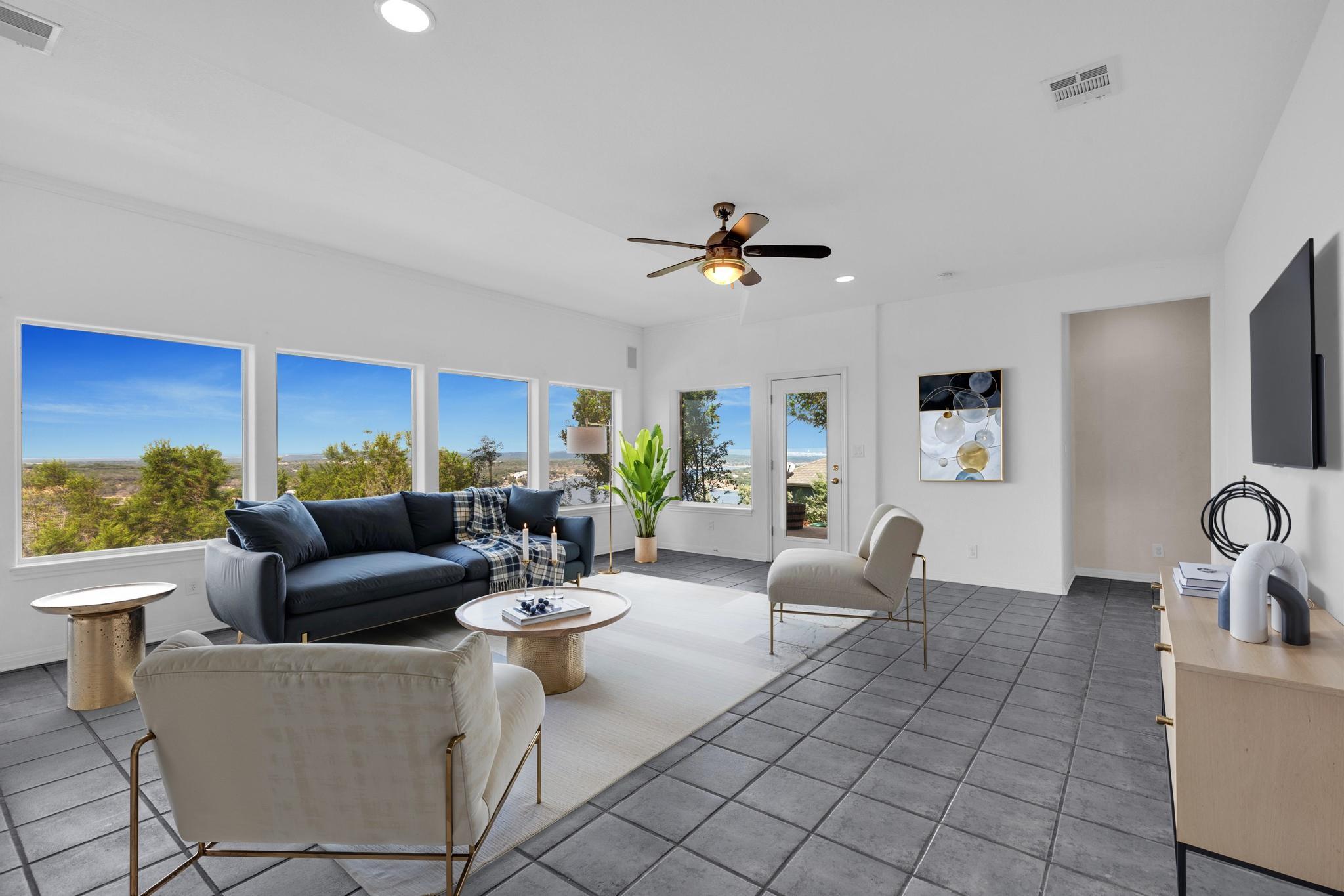 403 Rogart Dr, Spicewood, TX 78669