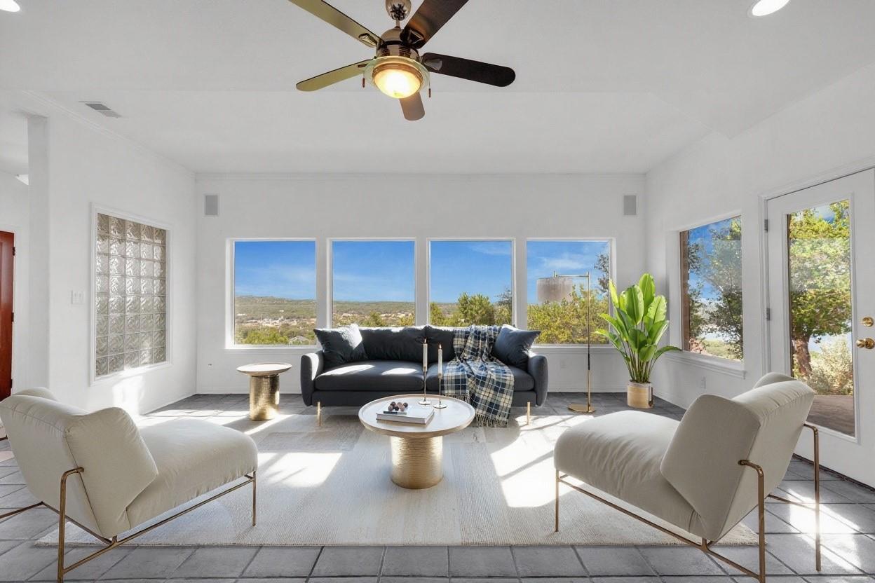 403 Rogart Dr, Spicewood, TX 78669