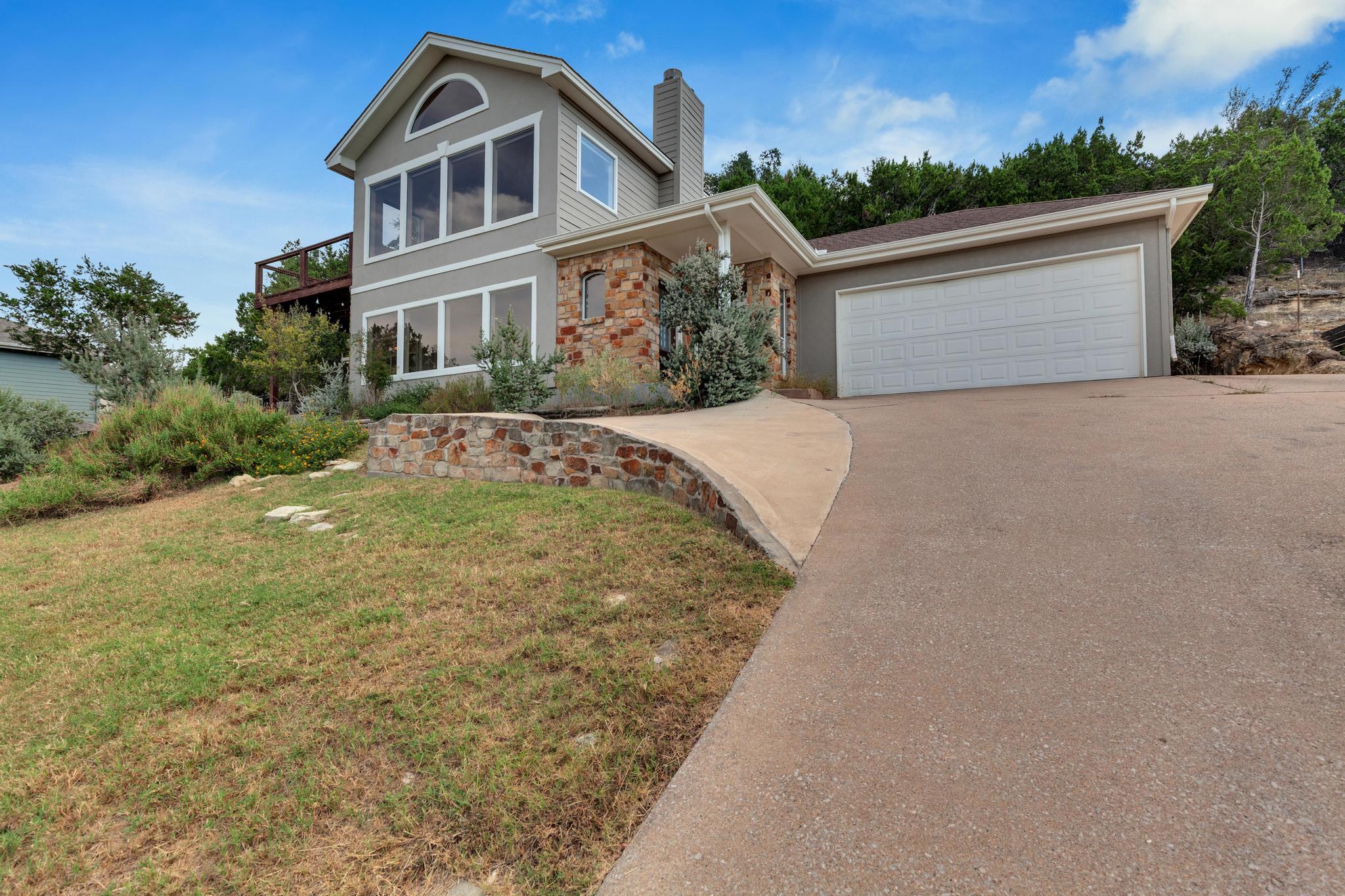 403 Rogart Dr, Spicewood, TX 78669