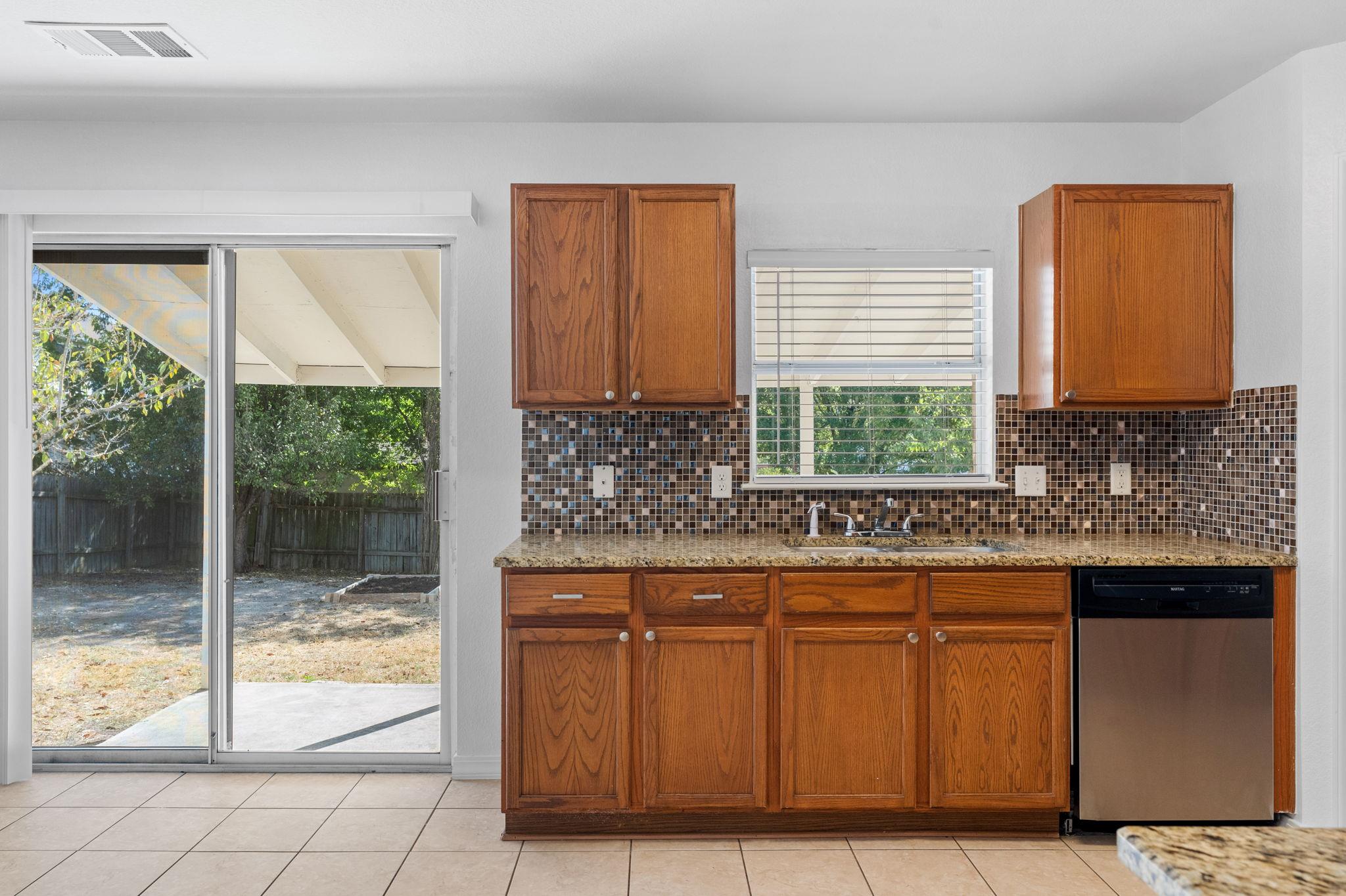 905 Rocking Spur Cv, Pflugerville, TX 78660