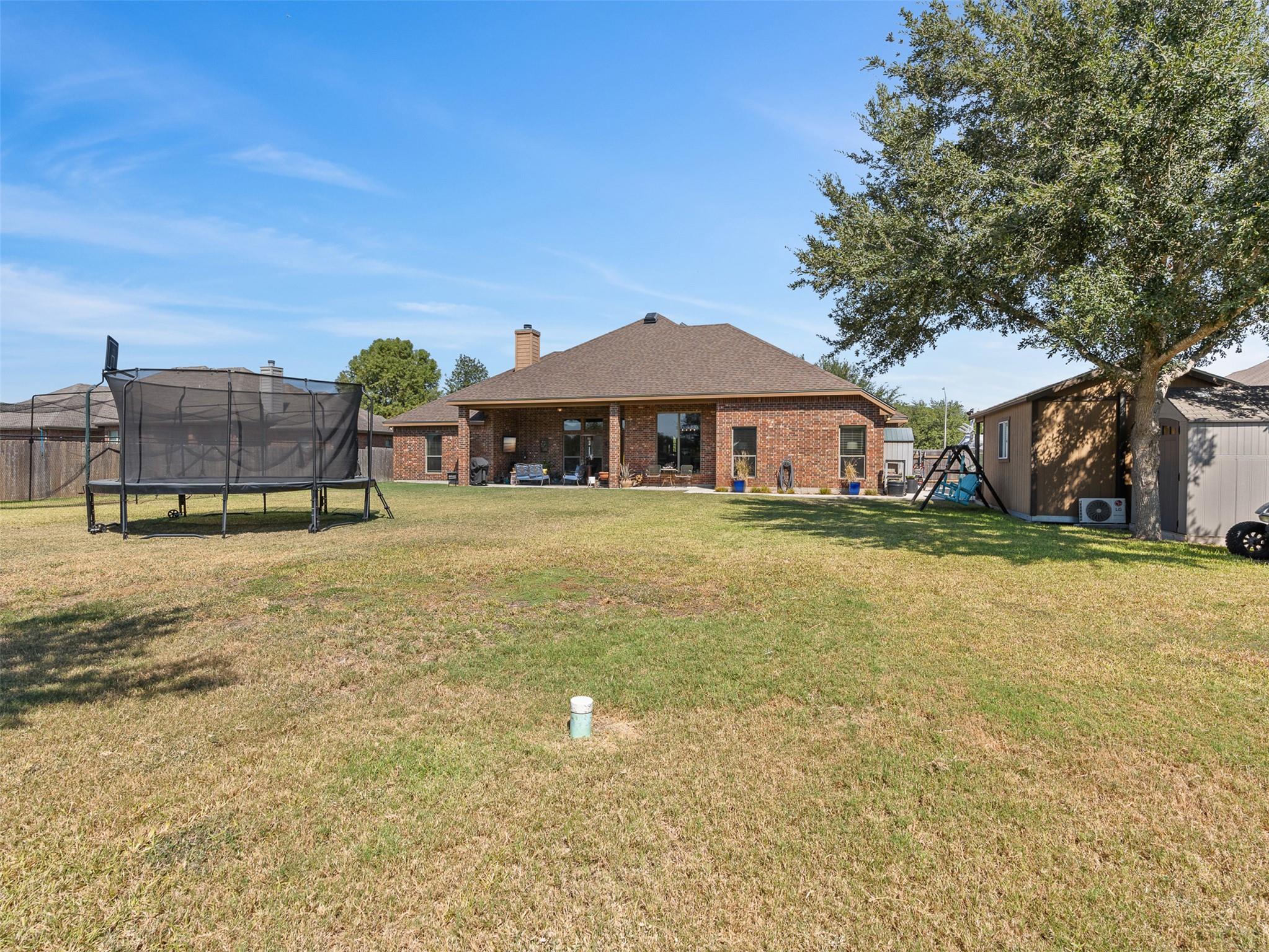 1443 Prairie Pointe, Seguin, TX 78155