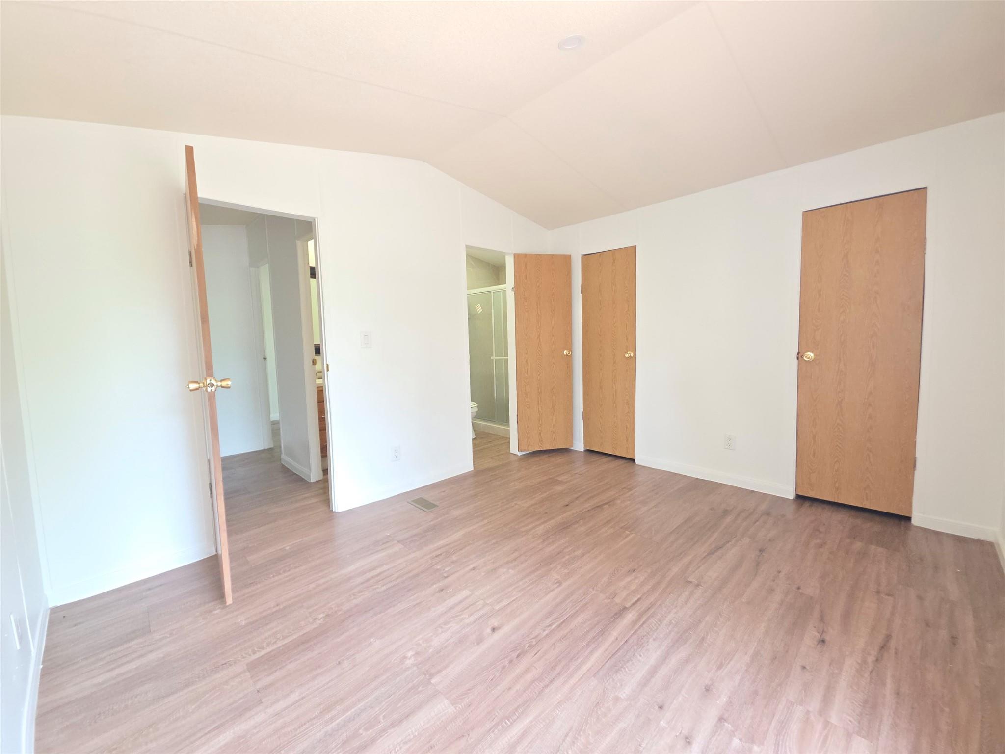 184 Oak Forest Ct, Cedar Creek, TX 78612