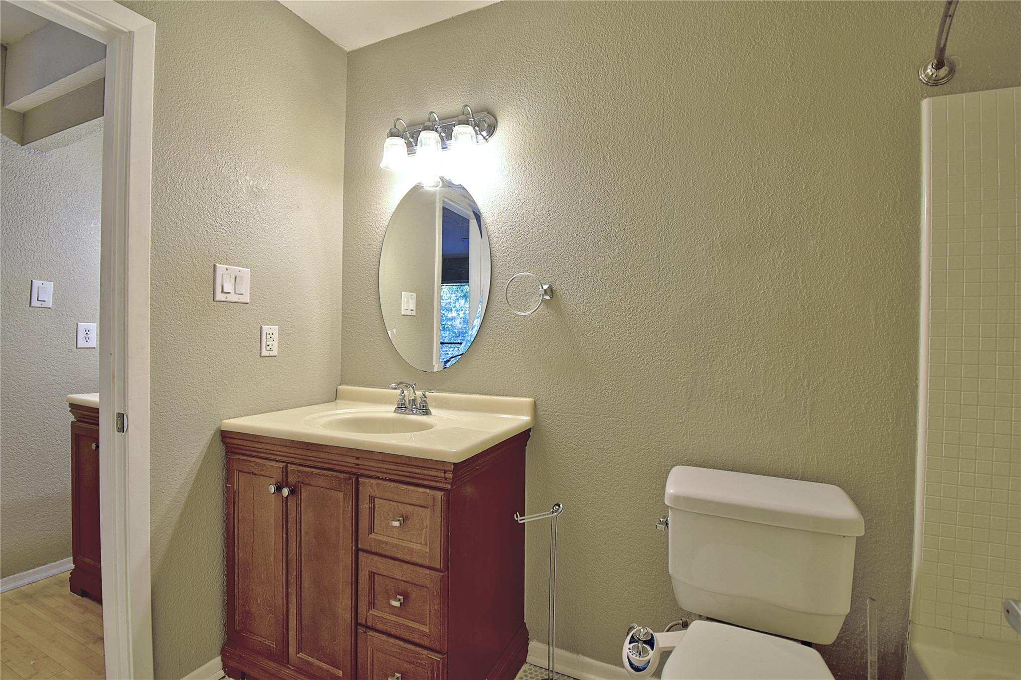 7635 Guadalupe St # 803, Austin, TX 78752