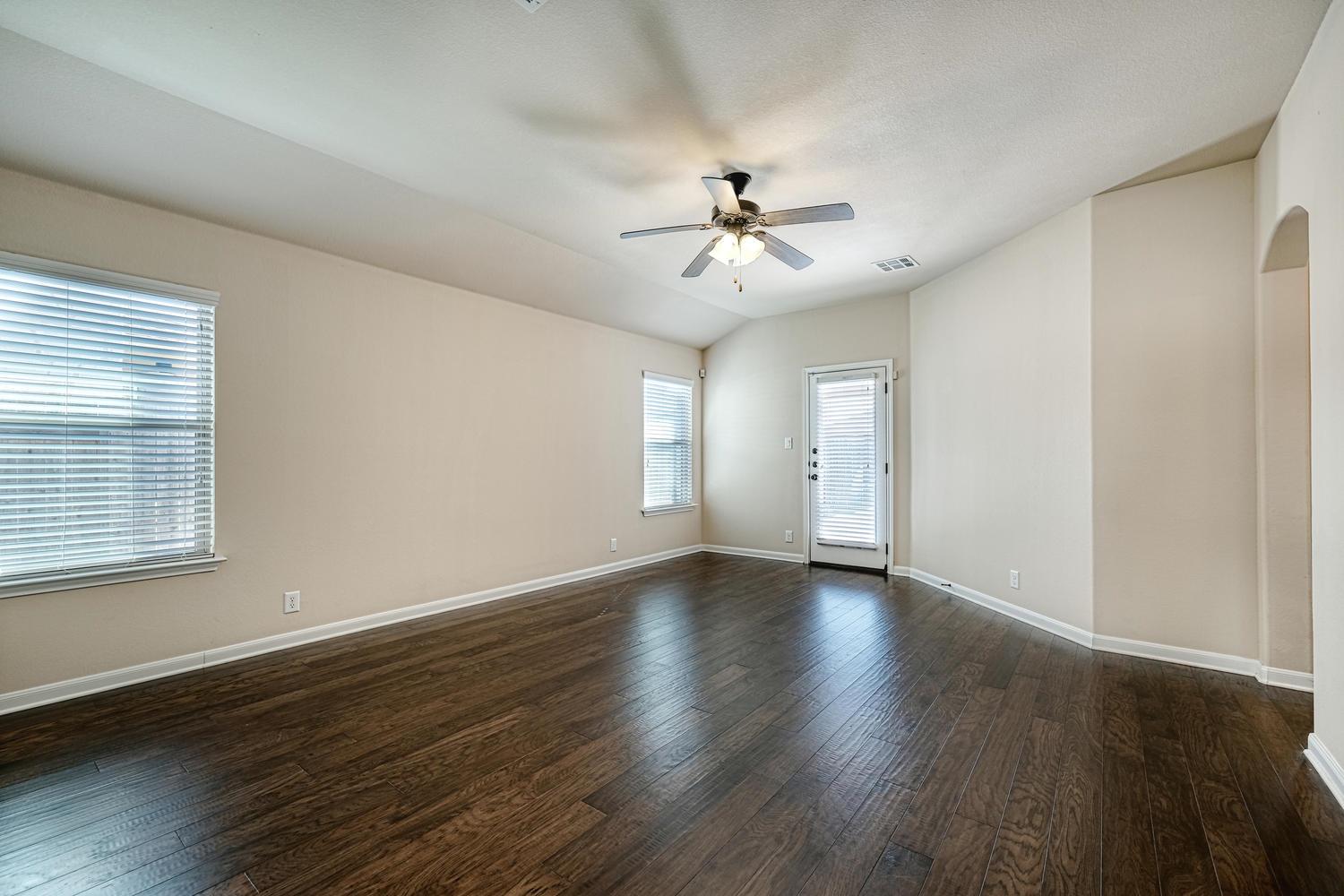 320 Rock Mill Loop, Georgetown, TX 78626