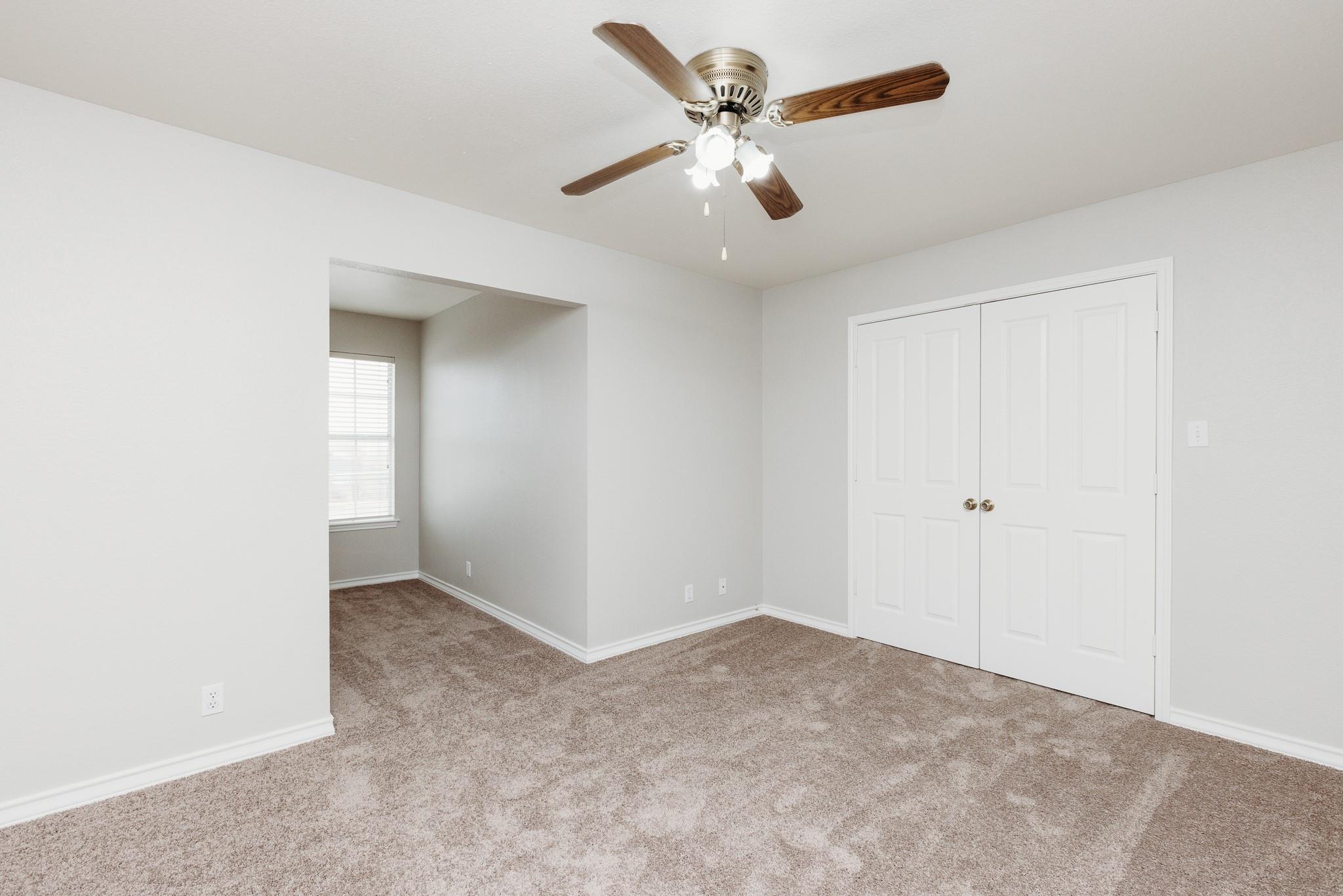 212 Sandstone Dr # H, Jarrell, TX 76537