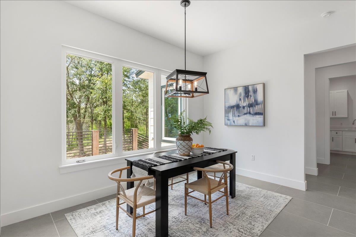 110 Diamond Head Dr, Bastrop, TX 78602