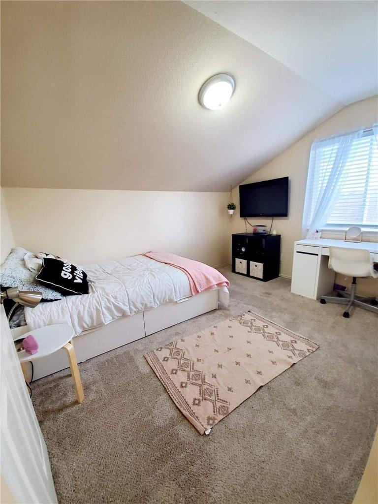 1007 Whitley Dr, Leander, TX 78641