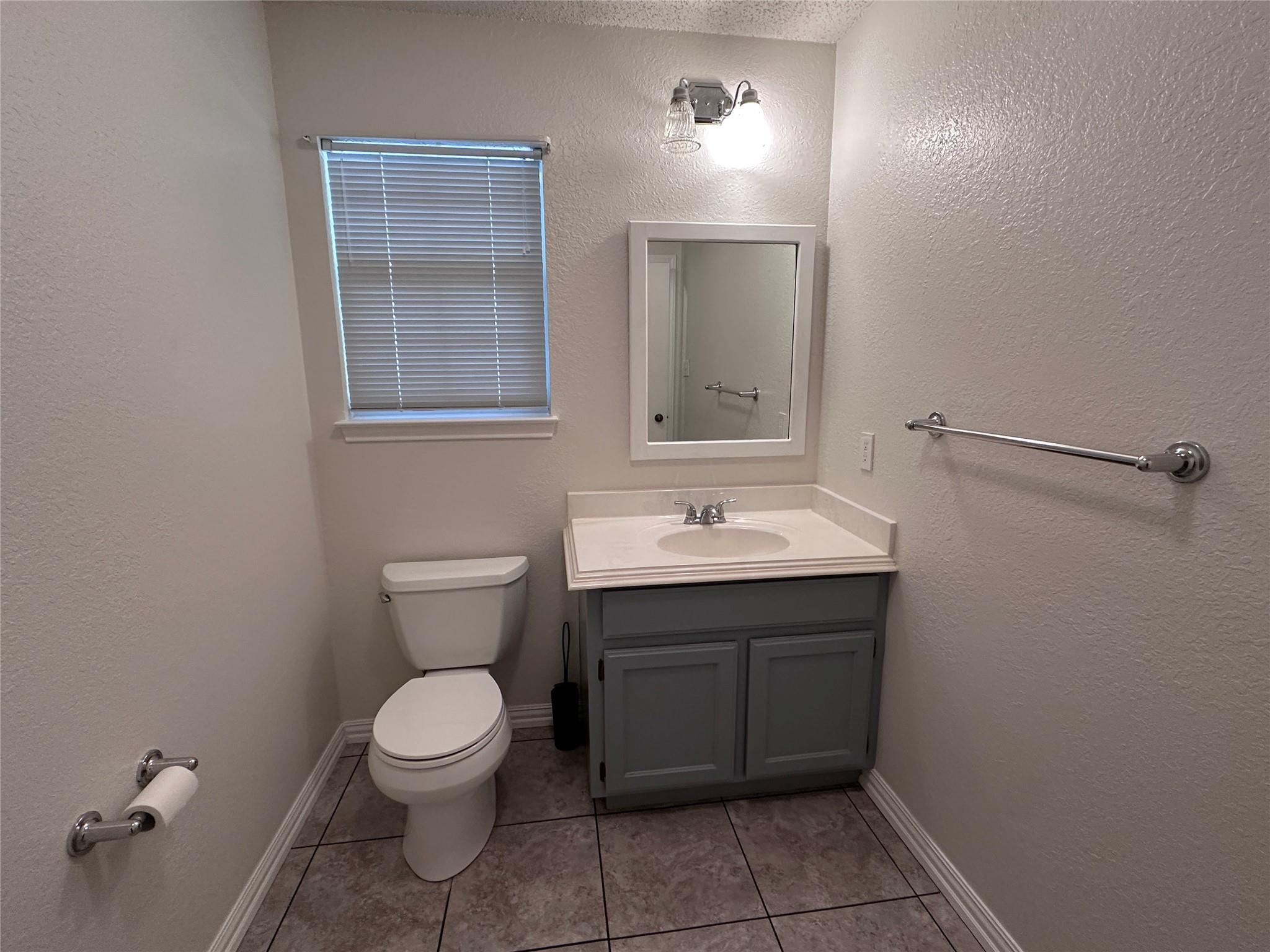 109 Simpson Ave, Cedar Creek, TX 78612