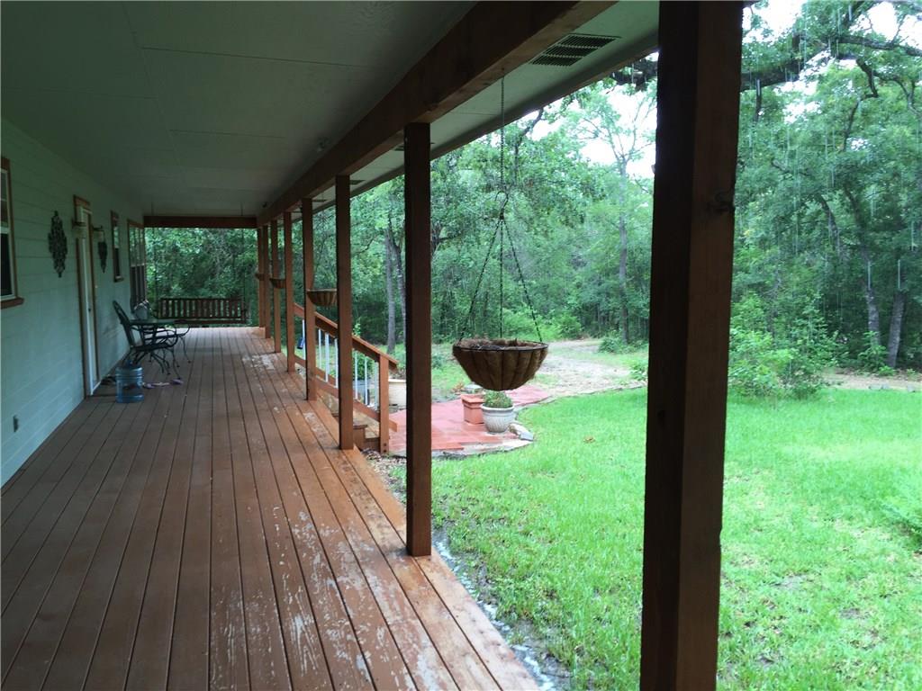 109 Simpson Ave, Cedar Creek, TX 78612