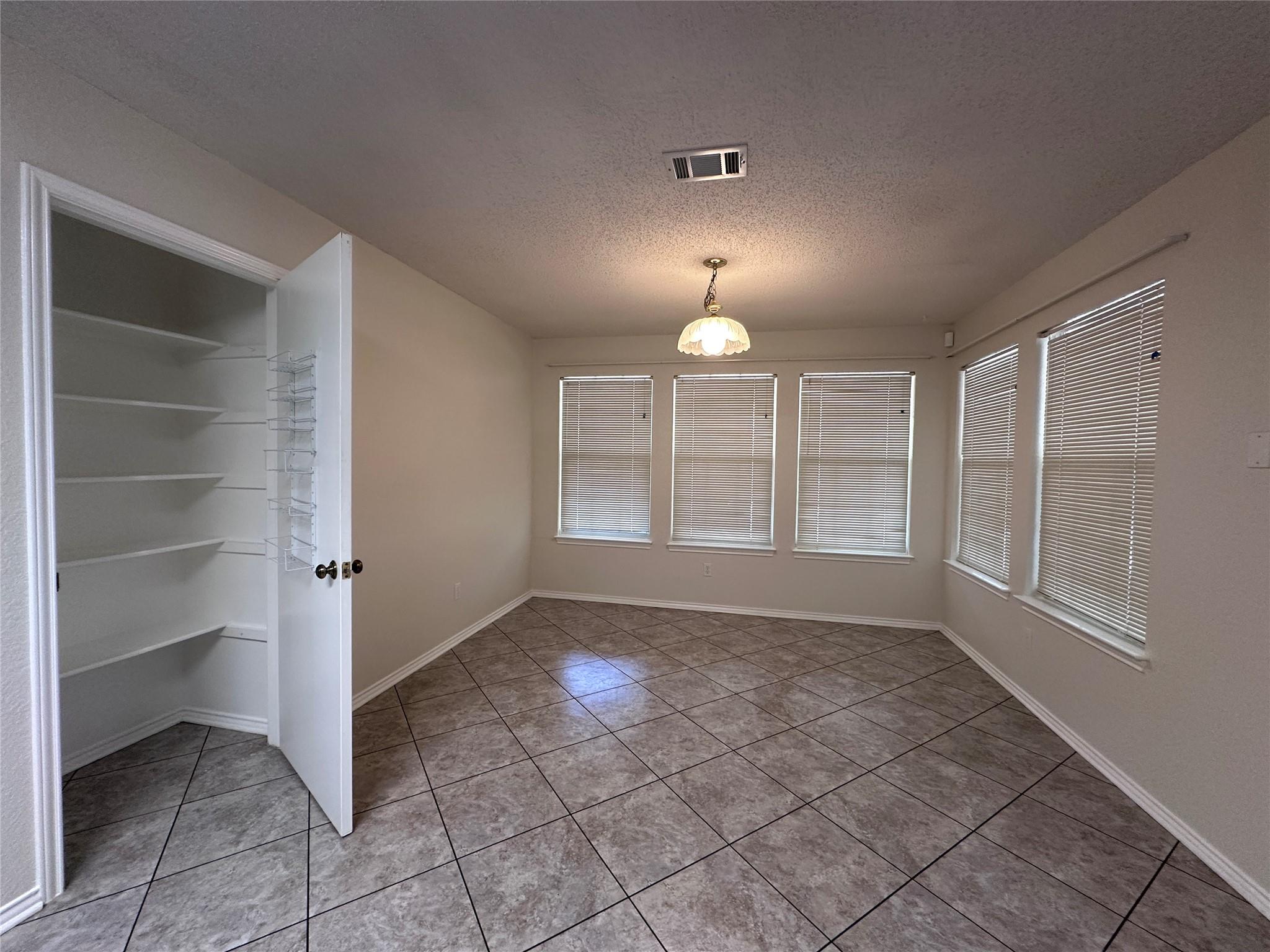 109 Simpson Ave, Cedar Creek, TX 78612