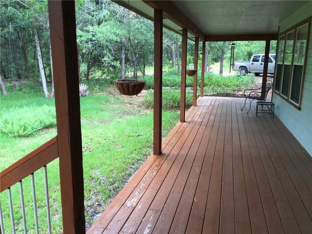 109 Simpson Ave, Cedar Creek, TX 78612