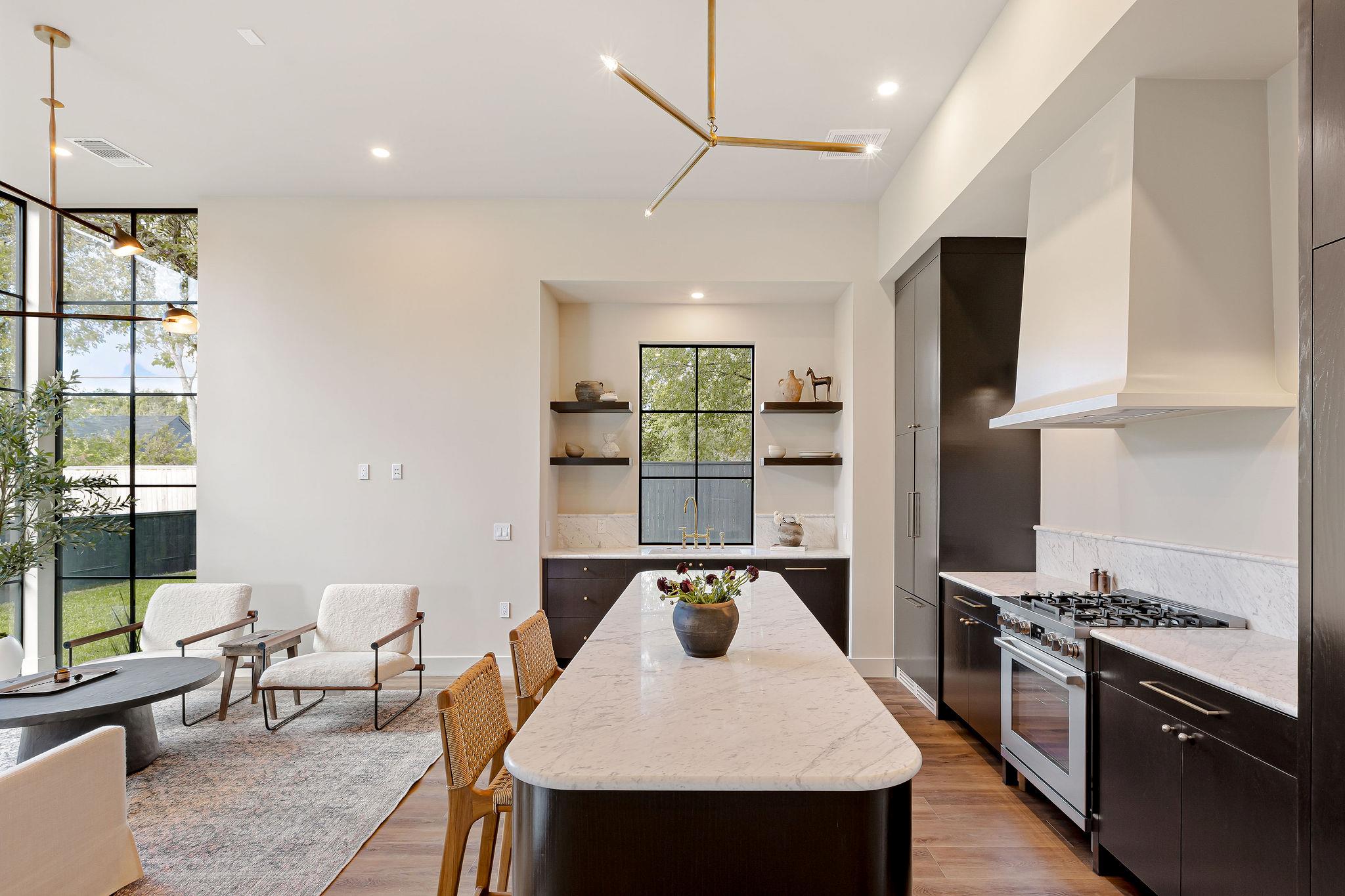 4412 Banister Ln # 2, Austin, TX 78745