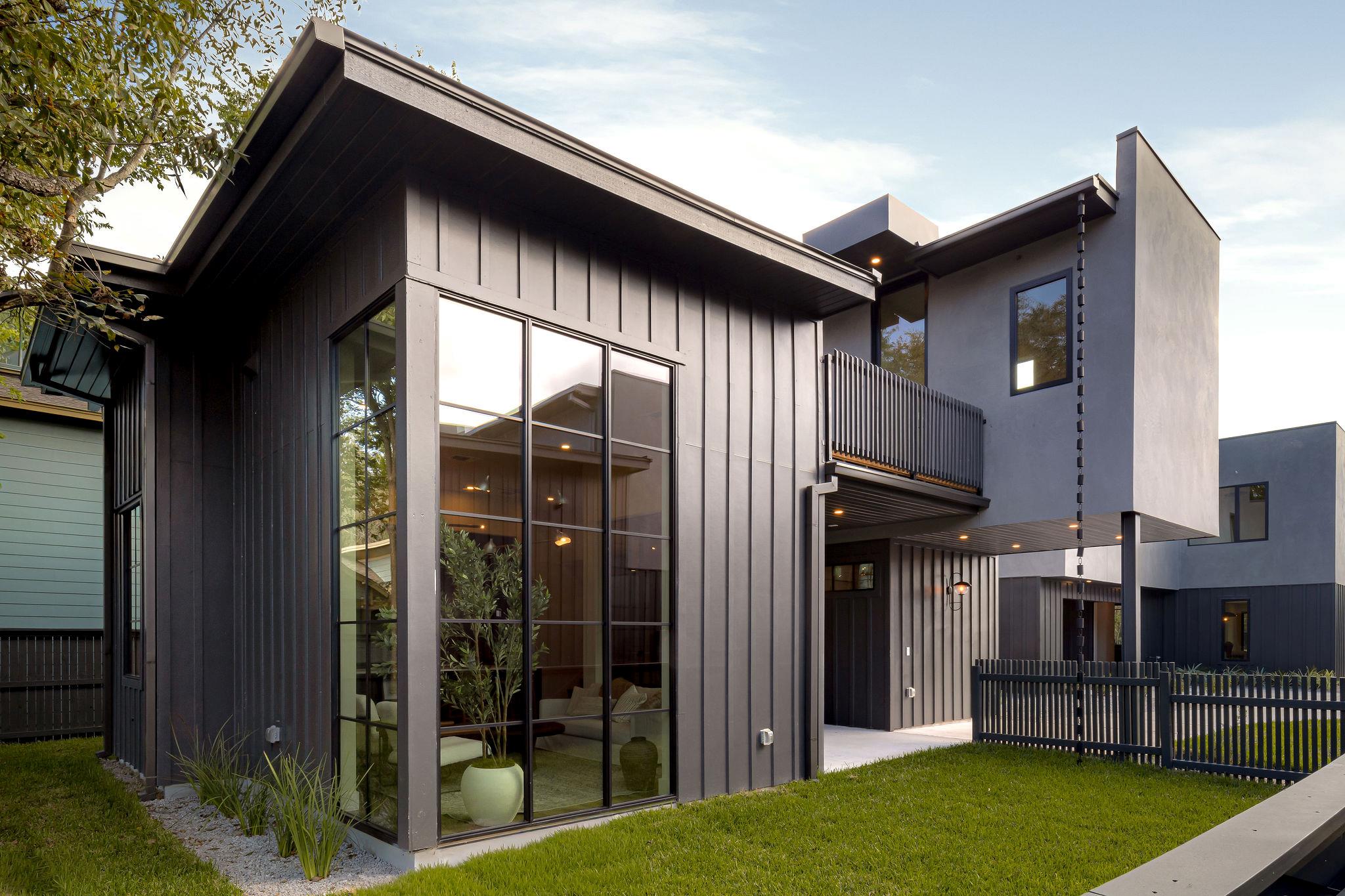 4412 Banister Ln # 2, Austin, TX 78745