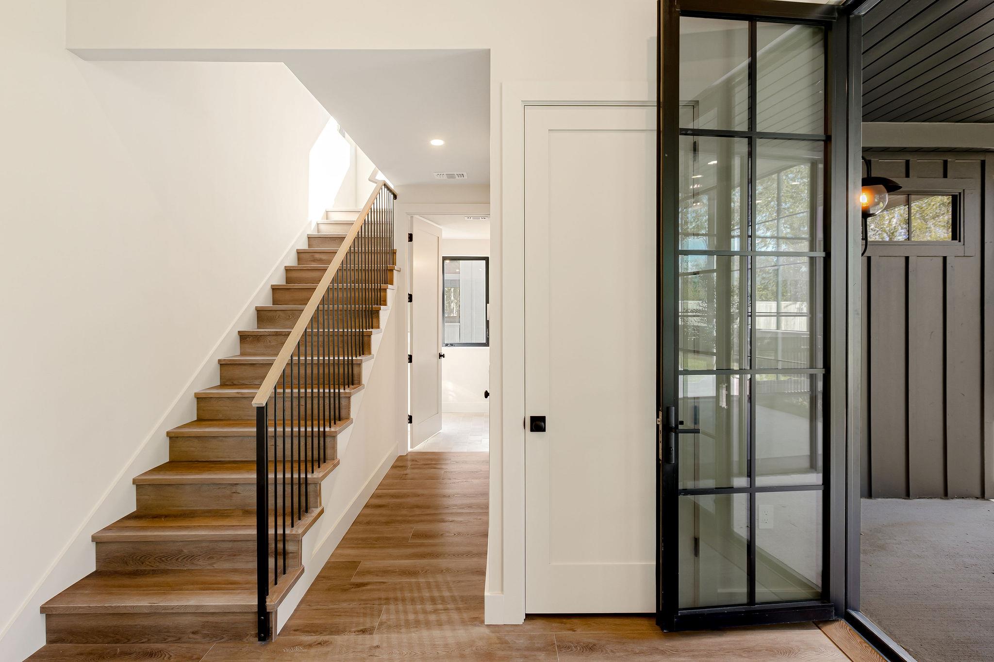 4412 Banister Ln # 2, Austin, TX 78745