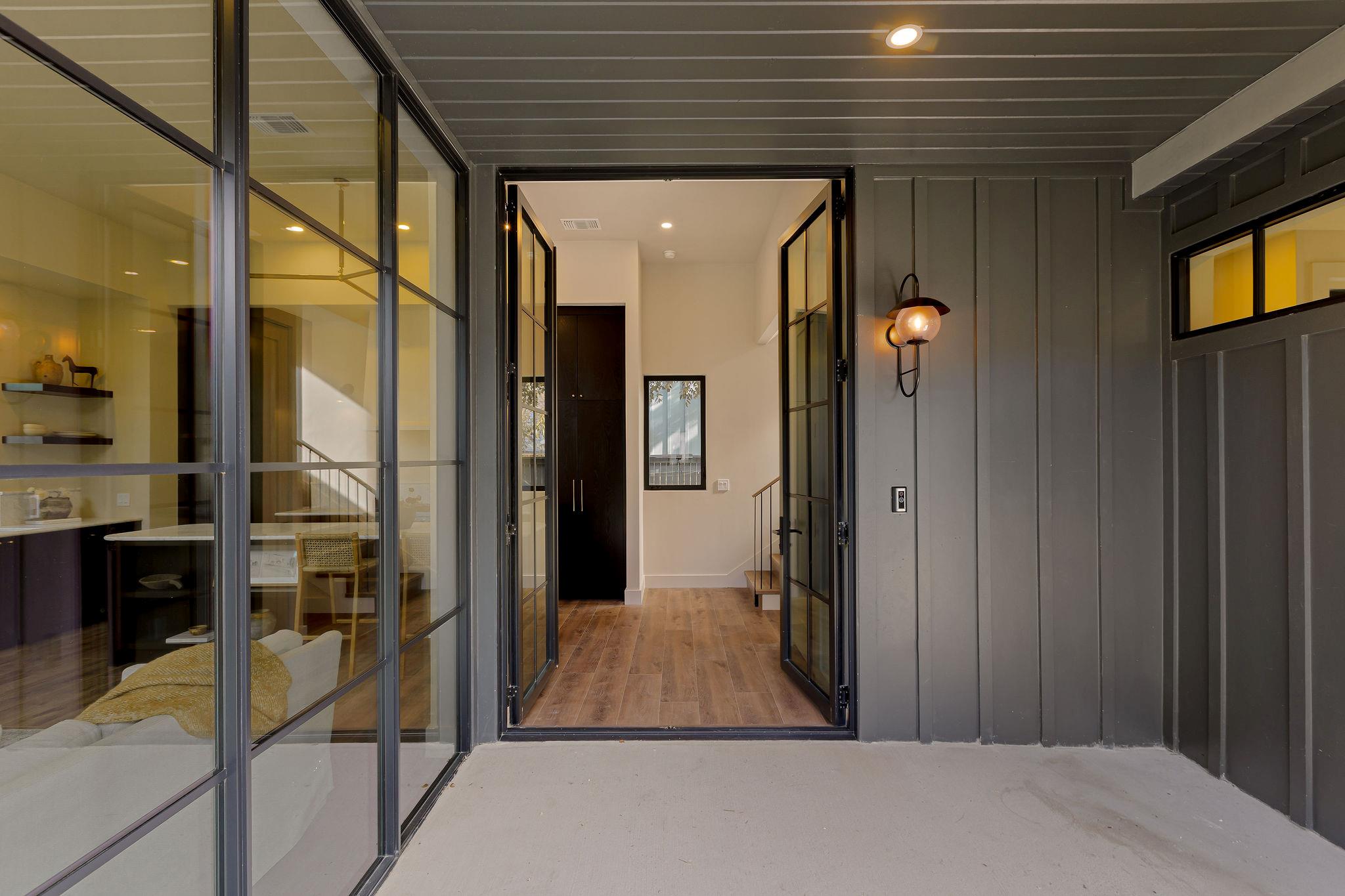 4412 Banister Ln # 2, Austin, TX 78745