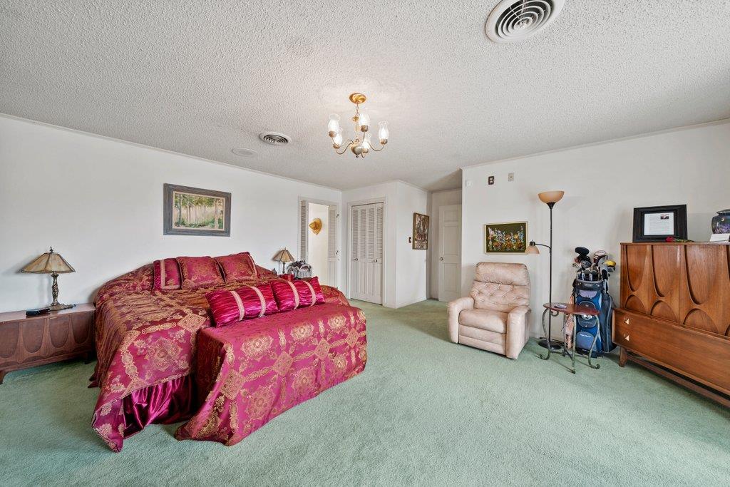 699 Floral Ave, New Braunfels, TX 78130