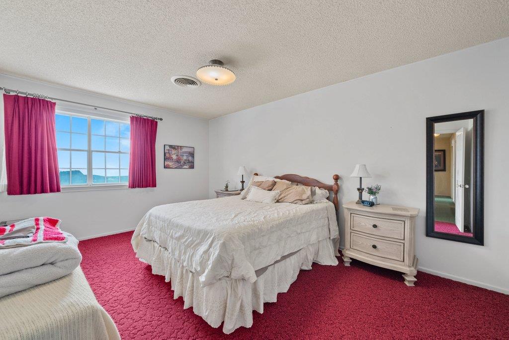 699 Floral Ave, New Braunfels, TX 78130