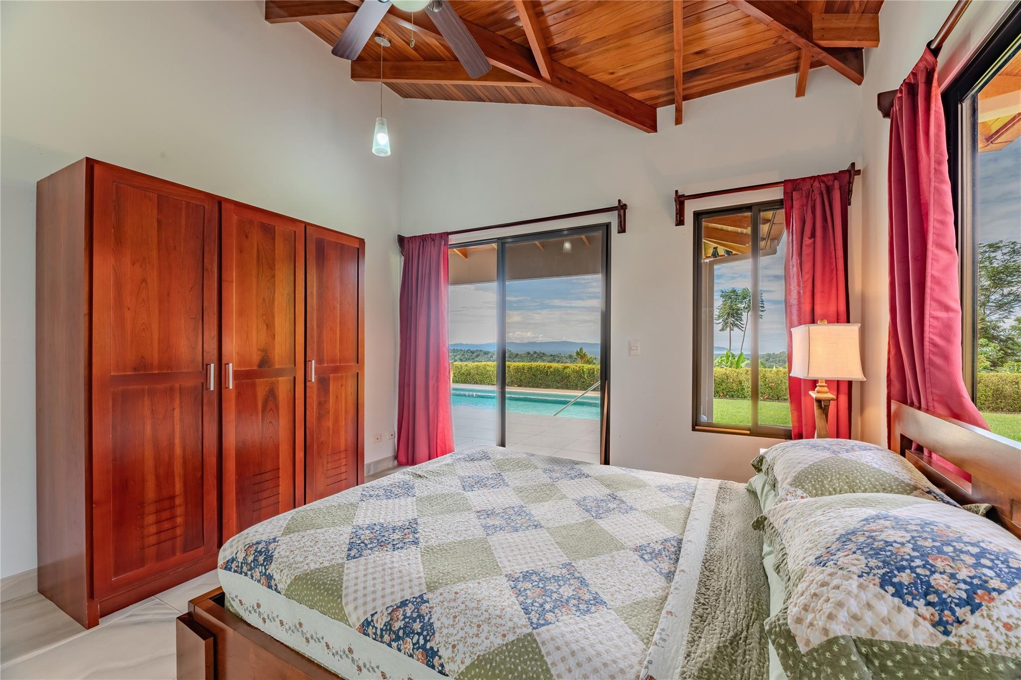 Casa Jean Window of the Soul, Out of State 60501