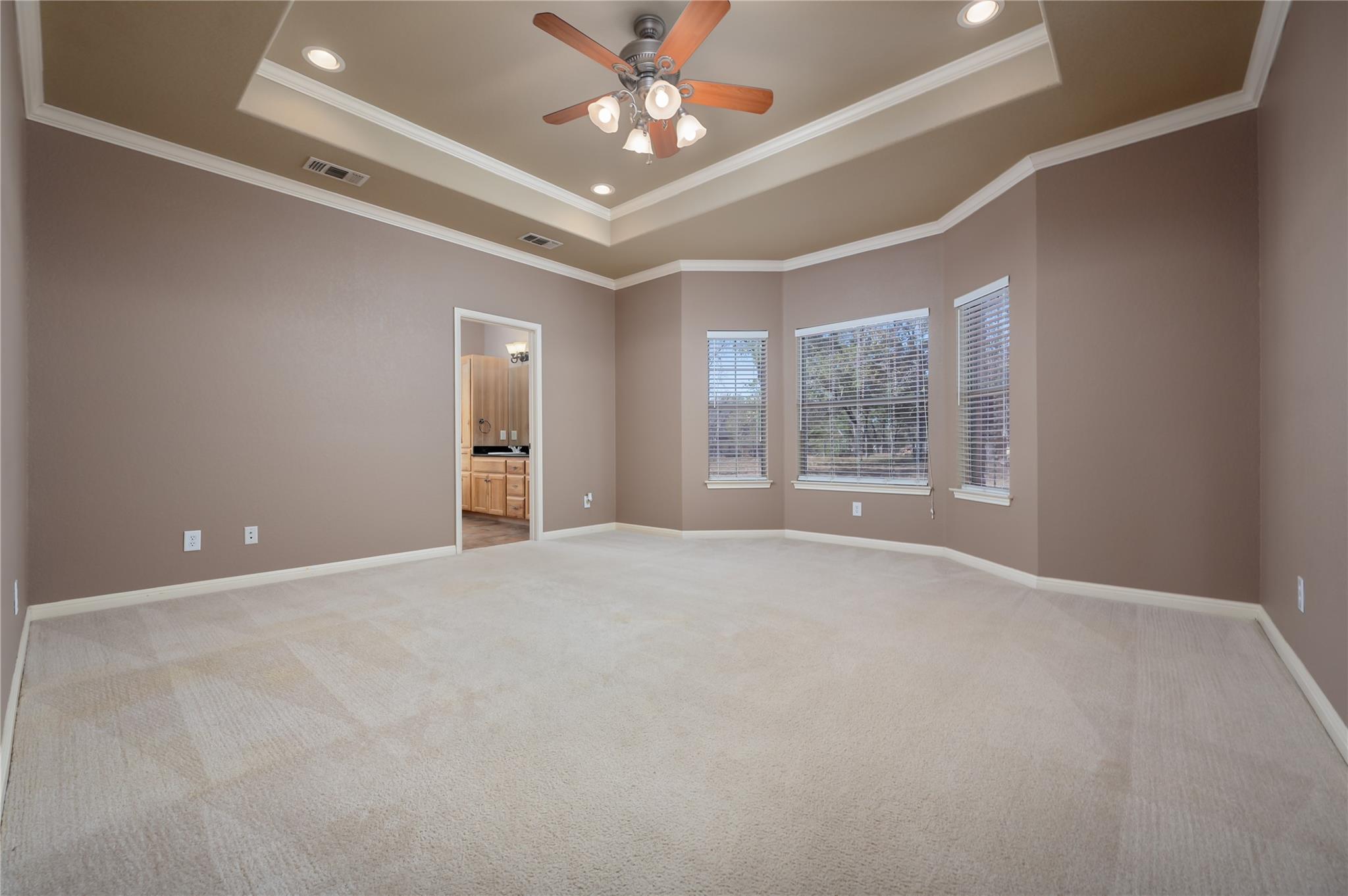 455 Rose Blossom Loop, La Vernia, TX 78121