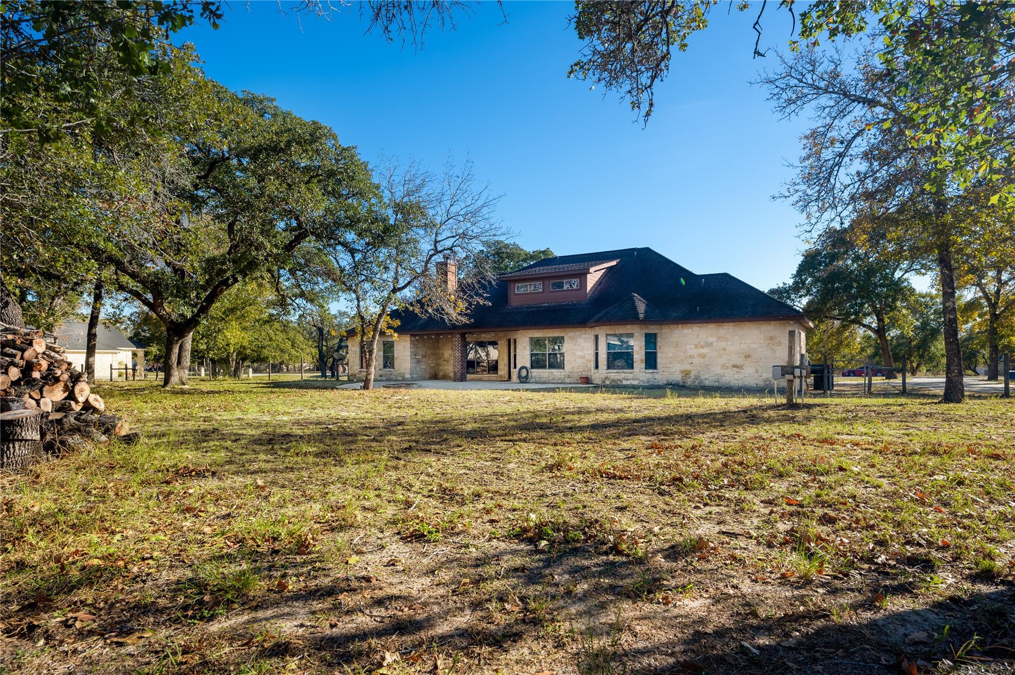 455 Rose Blossom Loop, La Vernia, TX 78121