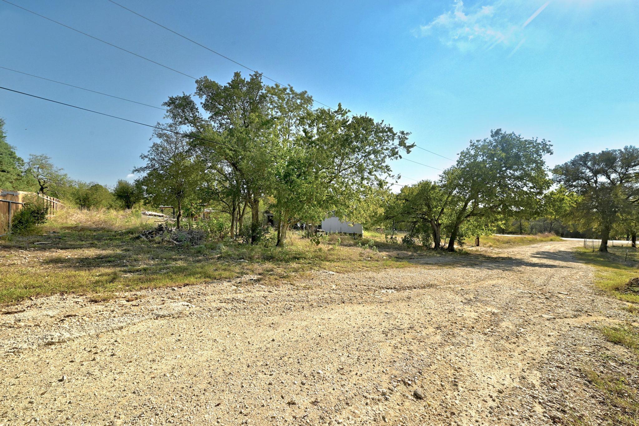 351 Oak Mdws, San Marcos, TX 78666