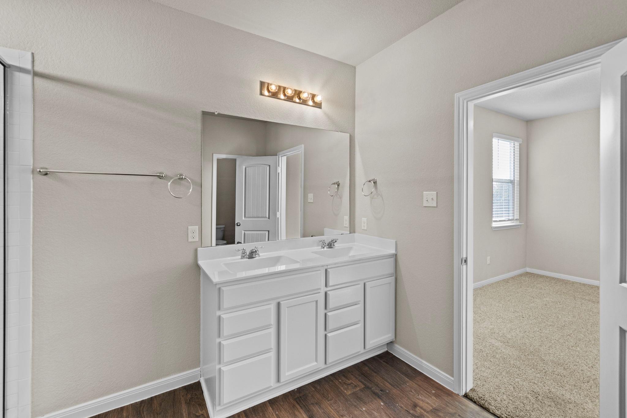 141 Fair Anne Dr, Georgetown, TX 78626