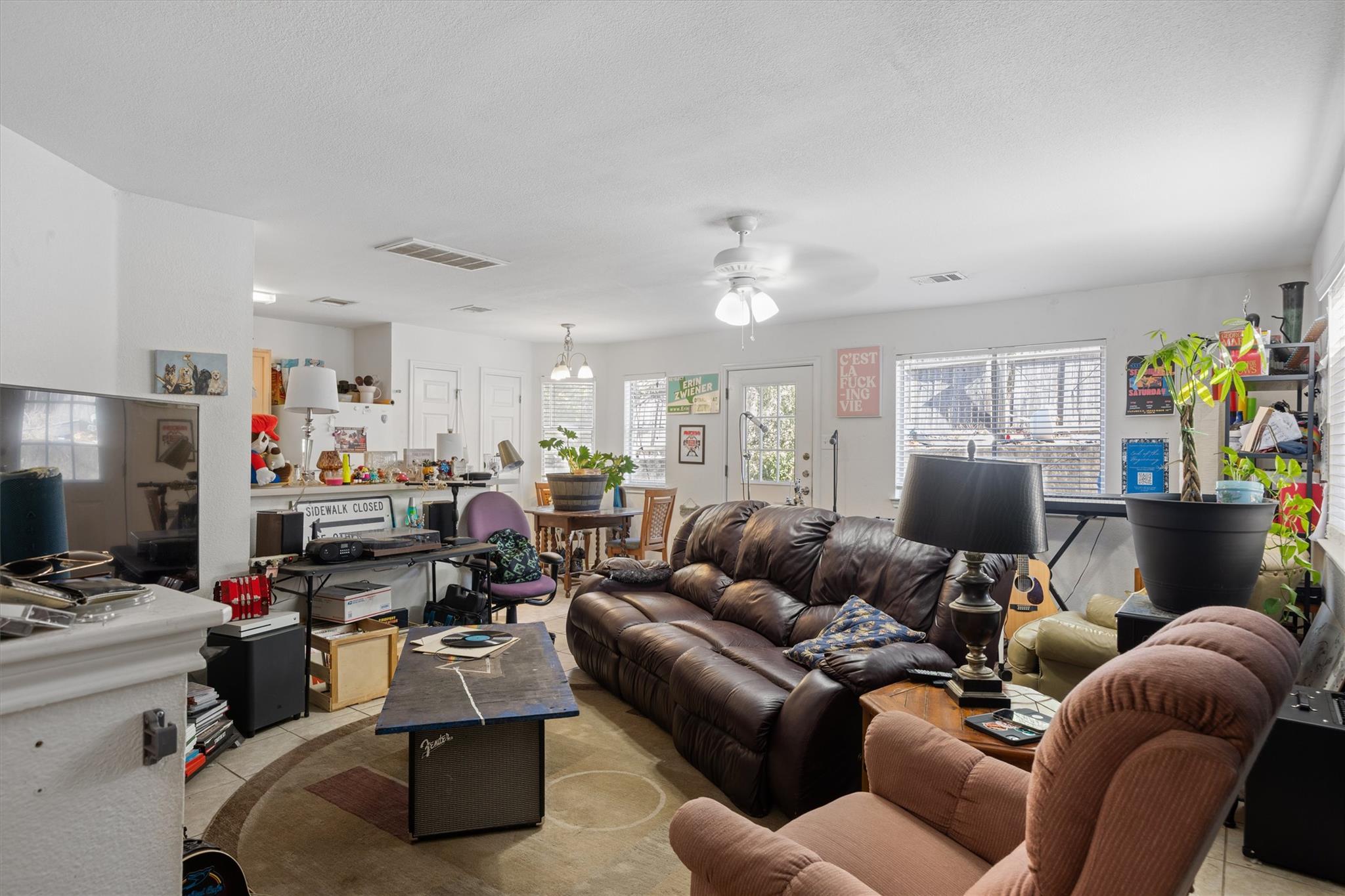 903/905 Sagewood Trl, San Marcos, TX 78666