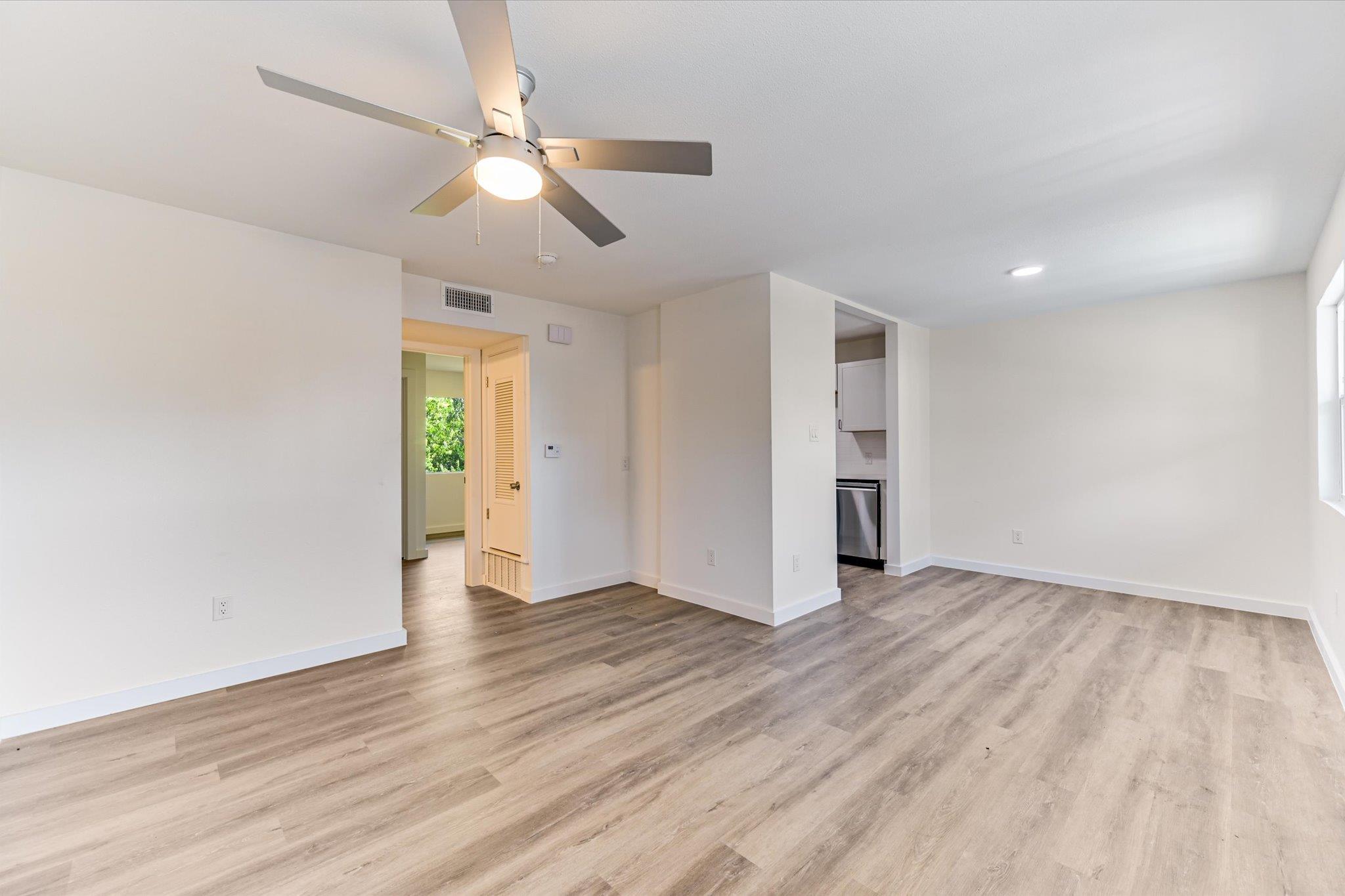 3703 Harmon Ave # 103, Austin, TX 78705