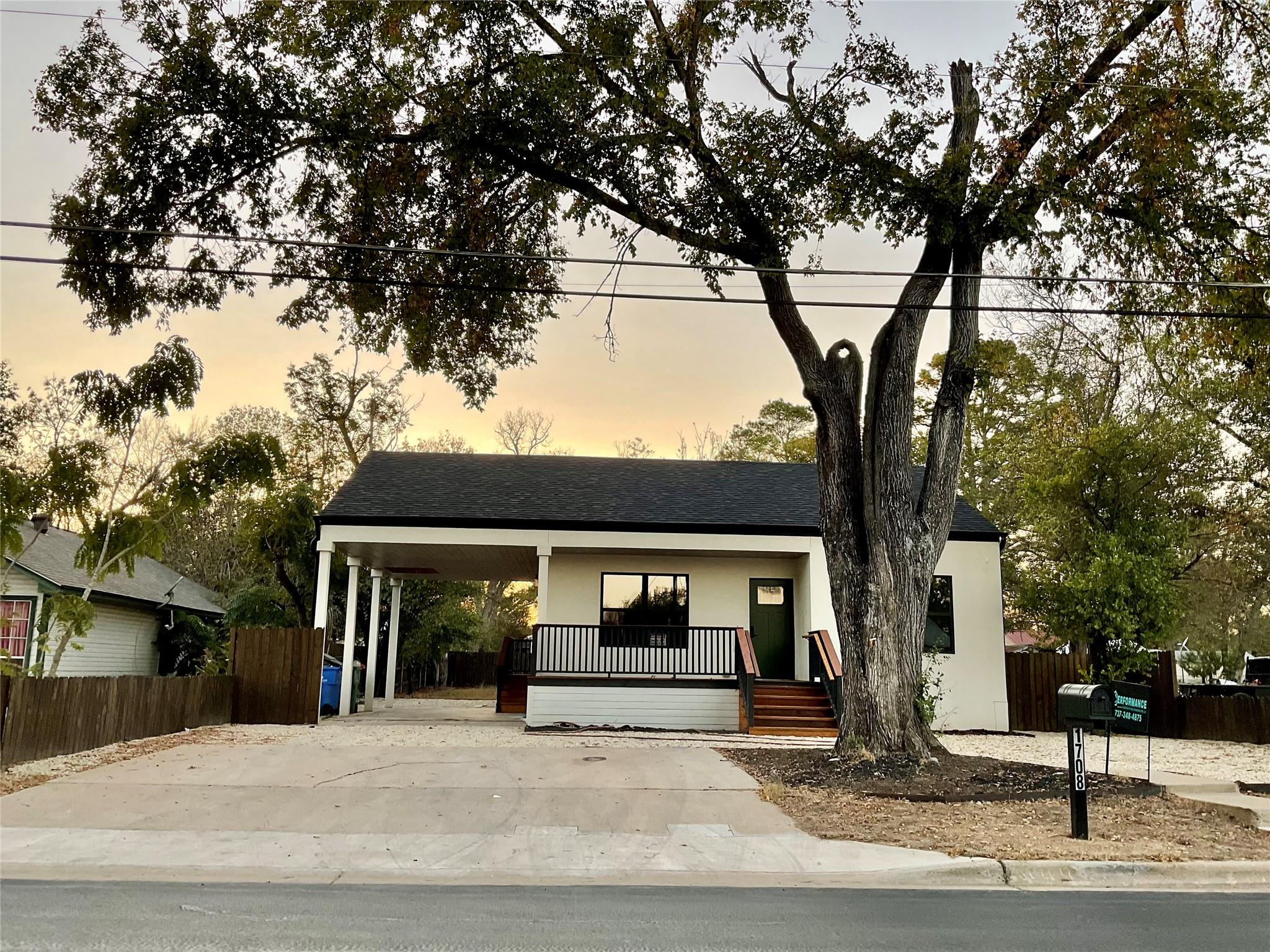 1708 Carter St, Bastrop, TX 78602