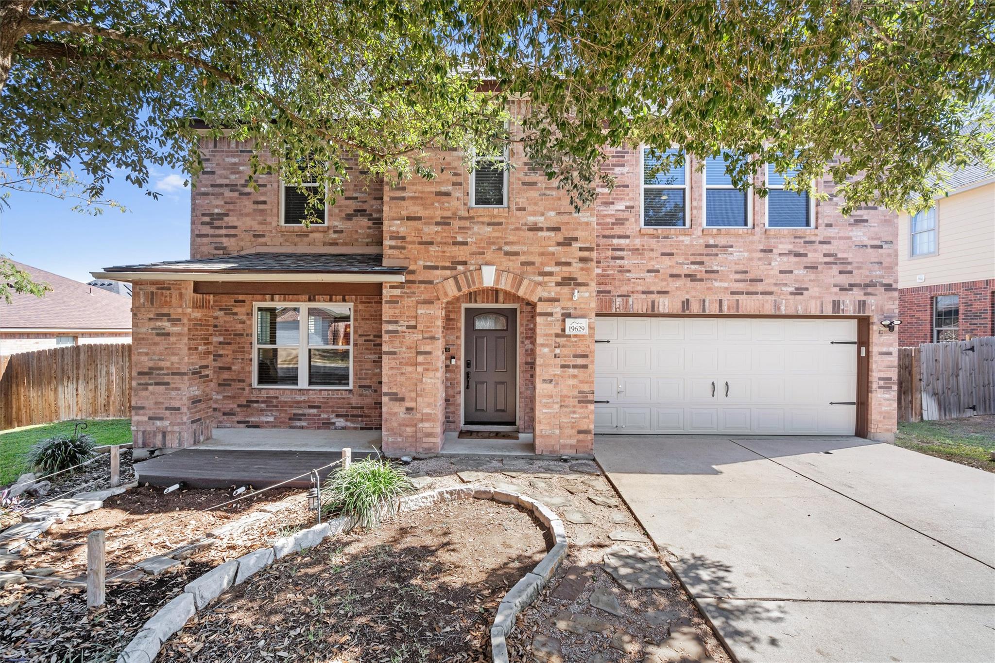 19629 San Chisolm Dr, Round Rock, TX 78664