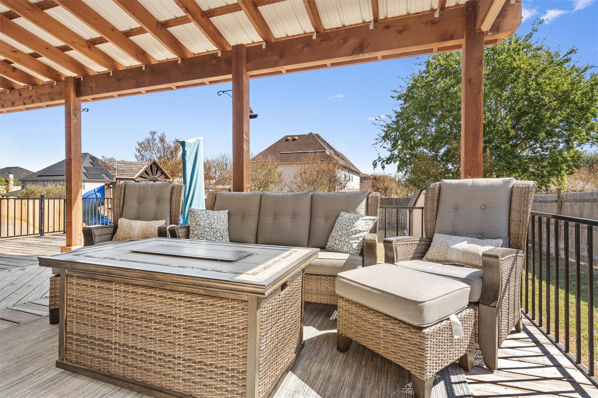 19629 San Chisolm Dr, Round Rock, TX 78664