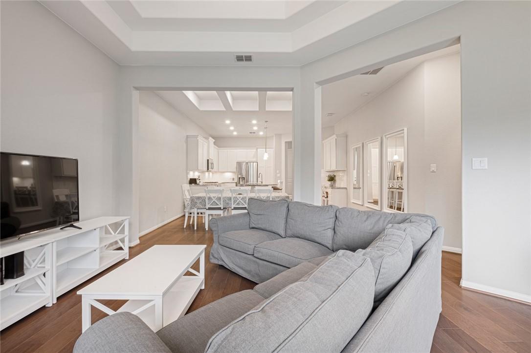 119 Cartwheel Bnd, Austin, TX 78738