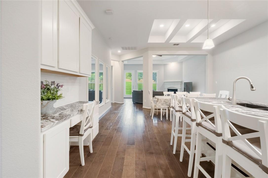 119 Cartwheel Bnd, Austin, TX 78738