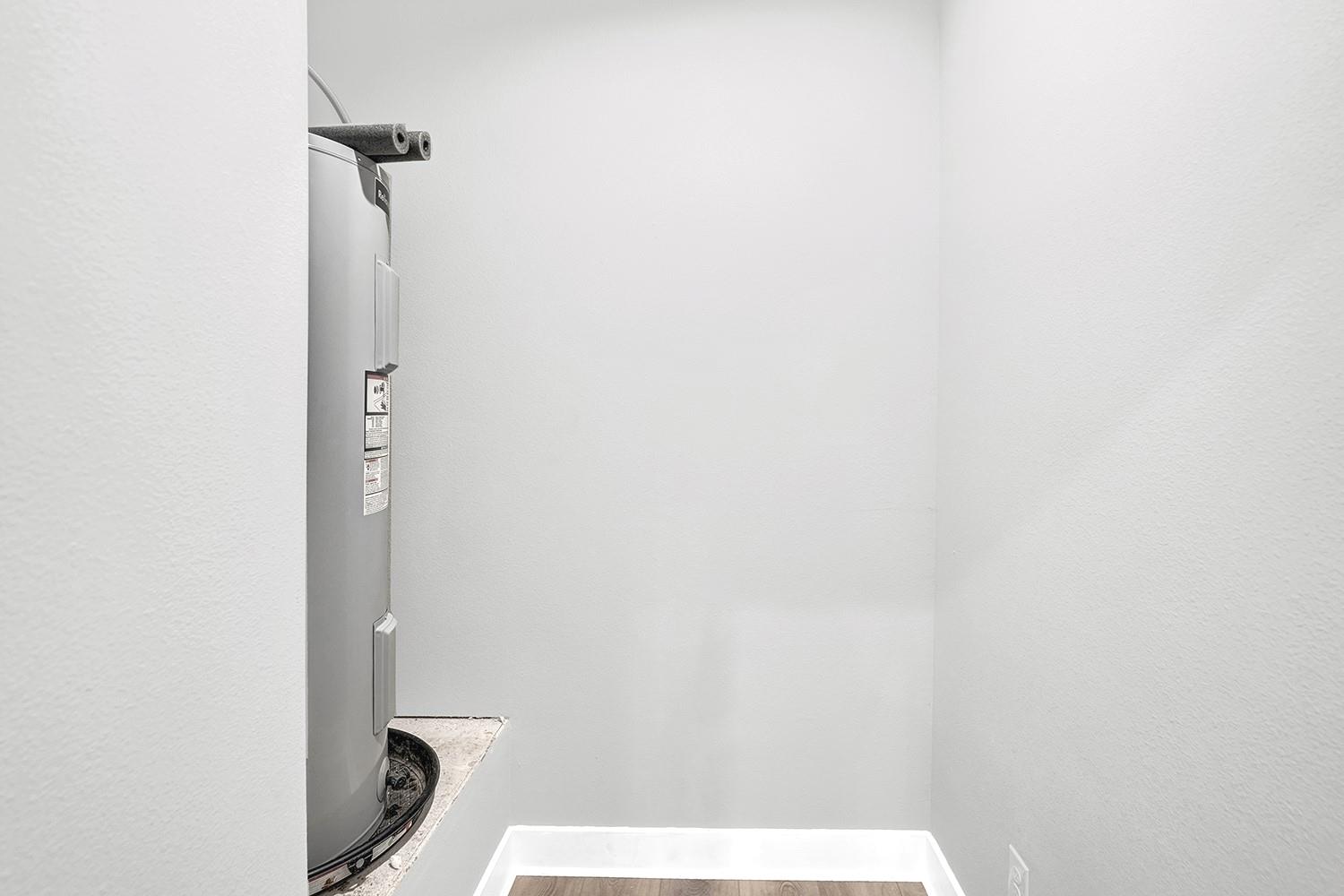 400 Shady Bluff Dr, Wimberley, TX 78676