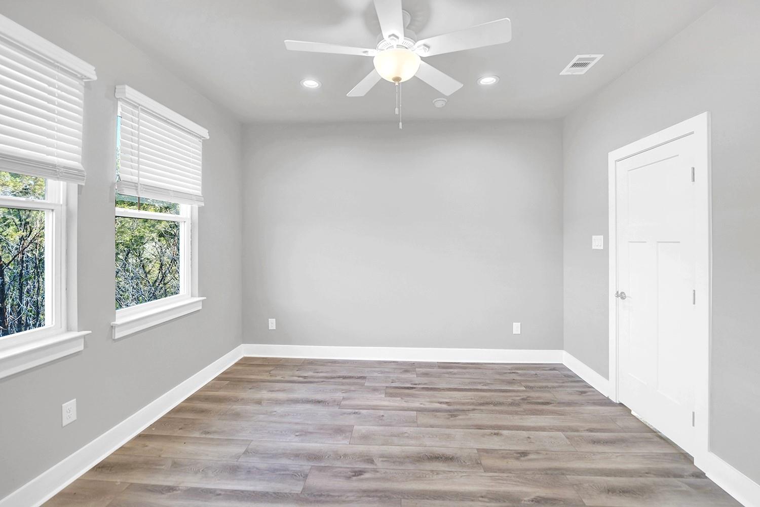 400 Shady Bluff Dr, Wimberley, TX 78676