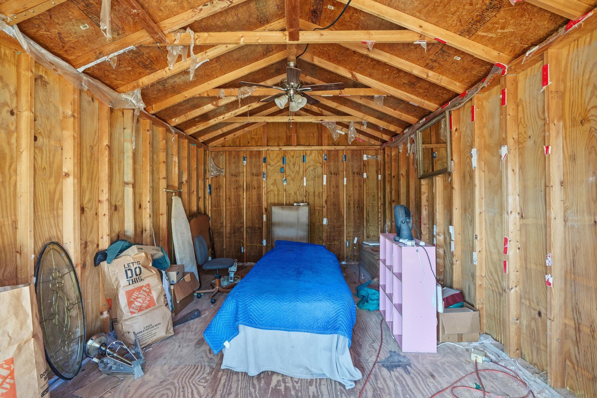 201 Deer Springs Loop, Burnet, TX 78611