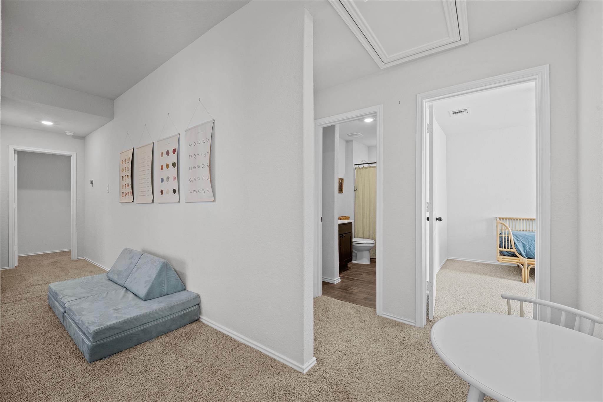 144 Calgary Ln, San Marcos, TX 78666