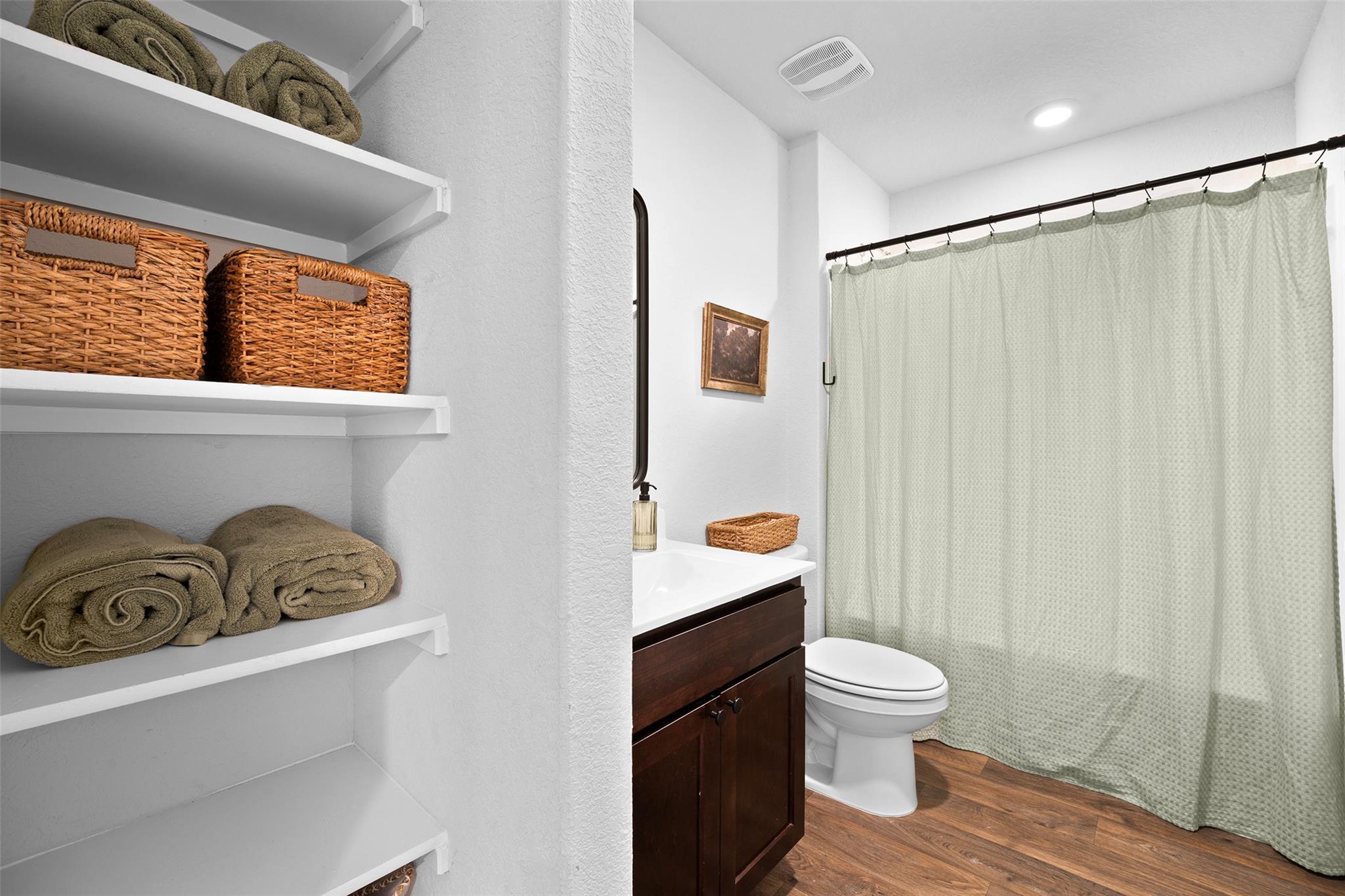 144 Calgary Ln, San Marcos, TX 78666