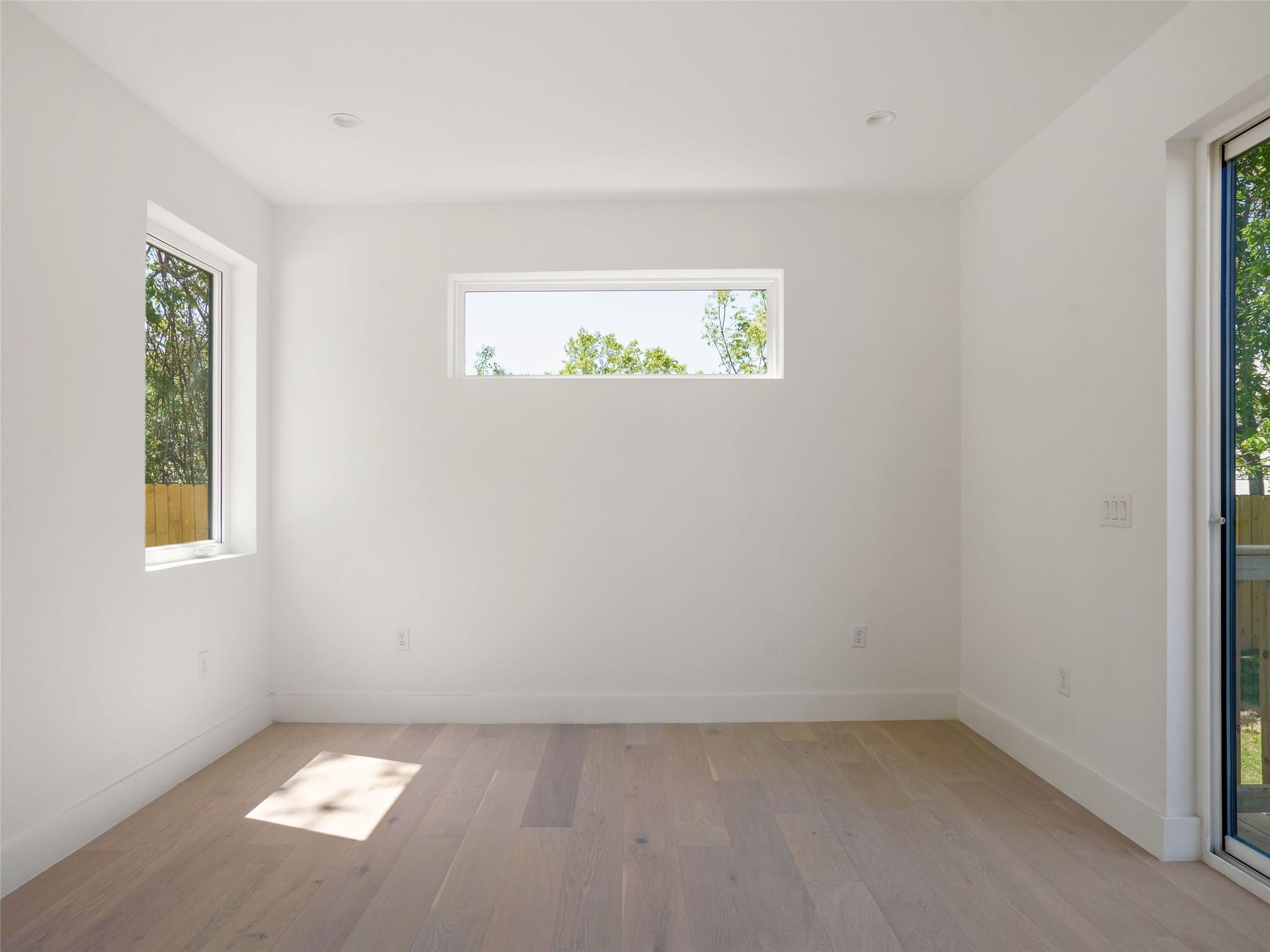 2609 Davis Ln # 2, Austin, TX 78745