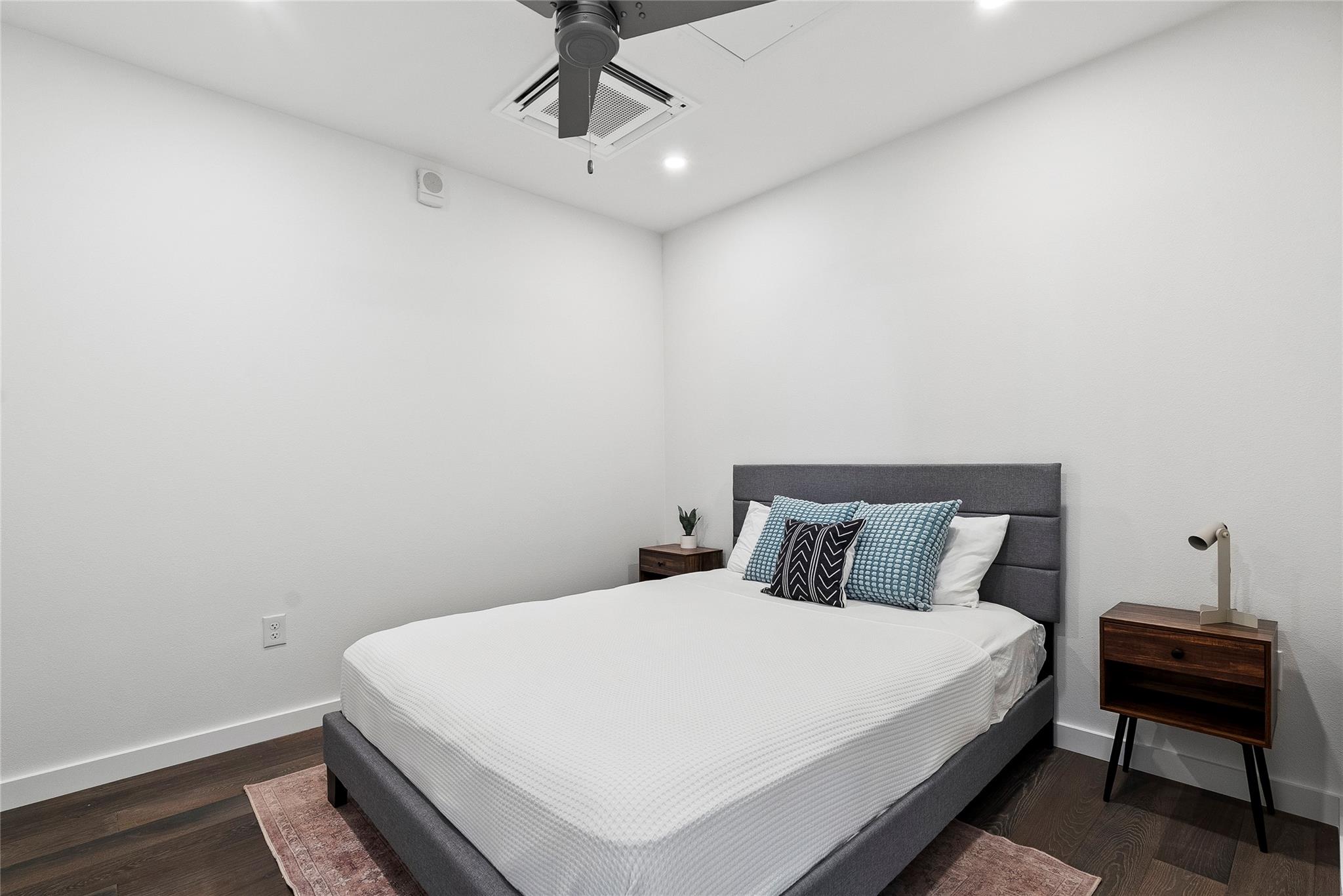 1800 E 4th St # 296, Austin, TX 78702