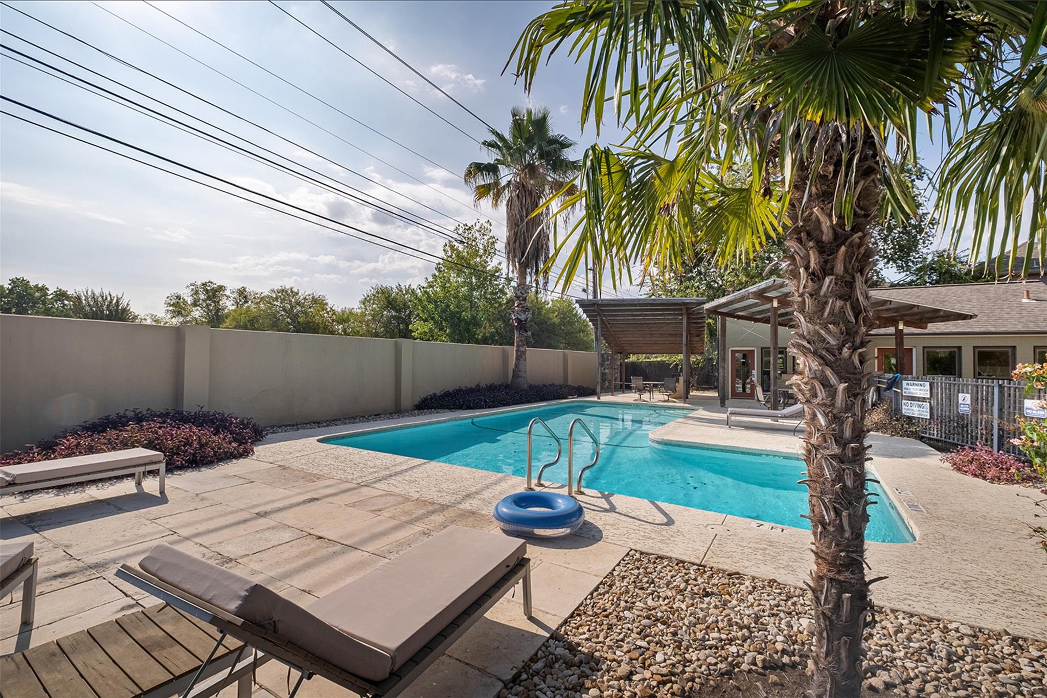 1101 Grove Blvd # 304, Austin, TX 78741