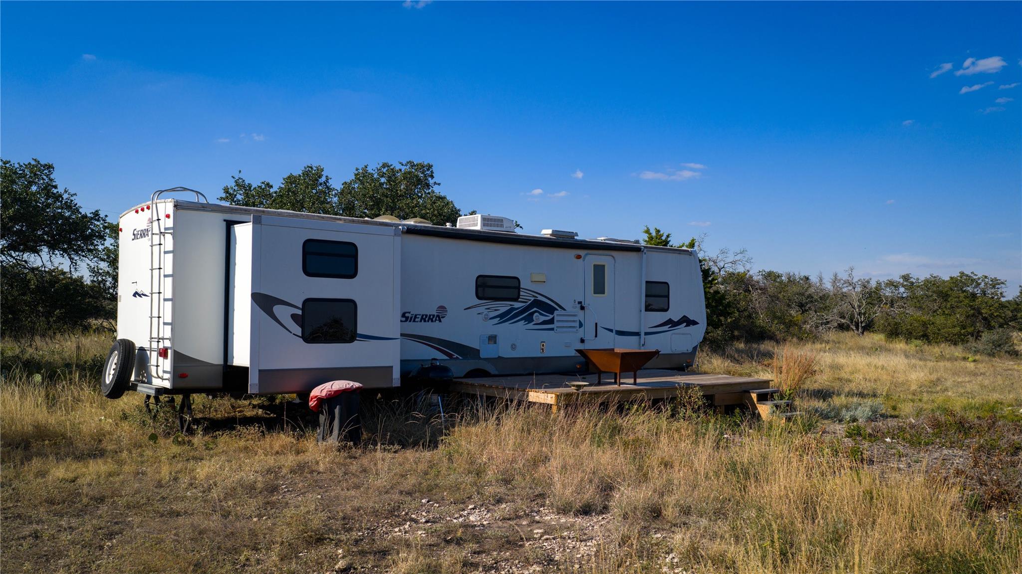 8500 Buck Ridge Dr, Brady, TX 76858