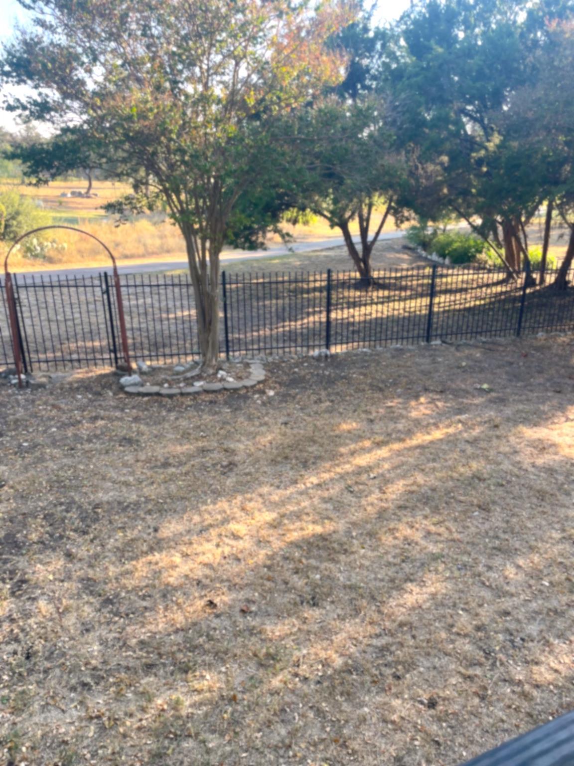 18701 Venture Dr, Point Venture, TX 78645