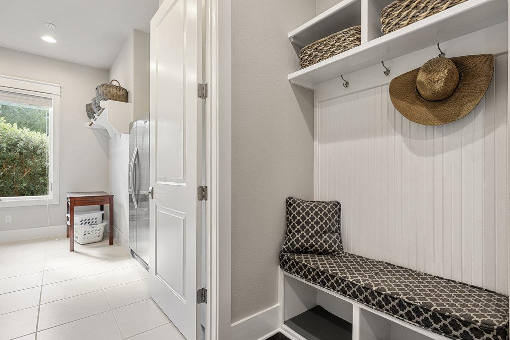 18601 Madrone Vista Dr, Austin, TX 78738