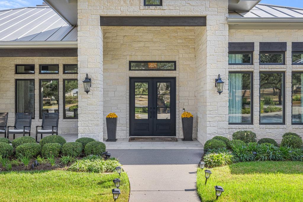 18601 Madrone Vista Dr, Austin, TX 78738