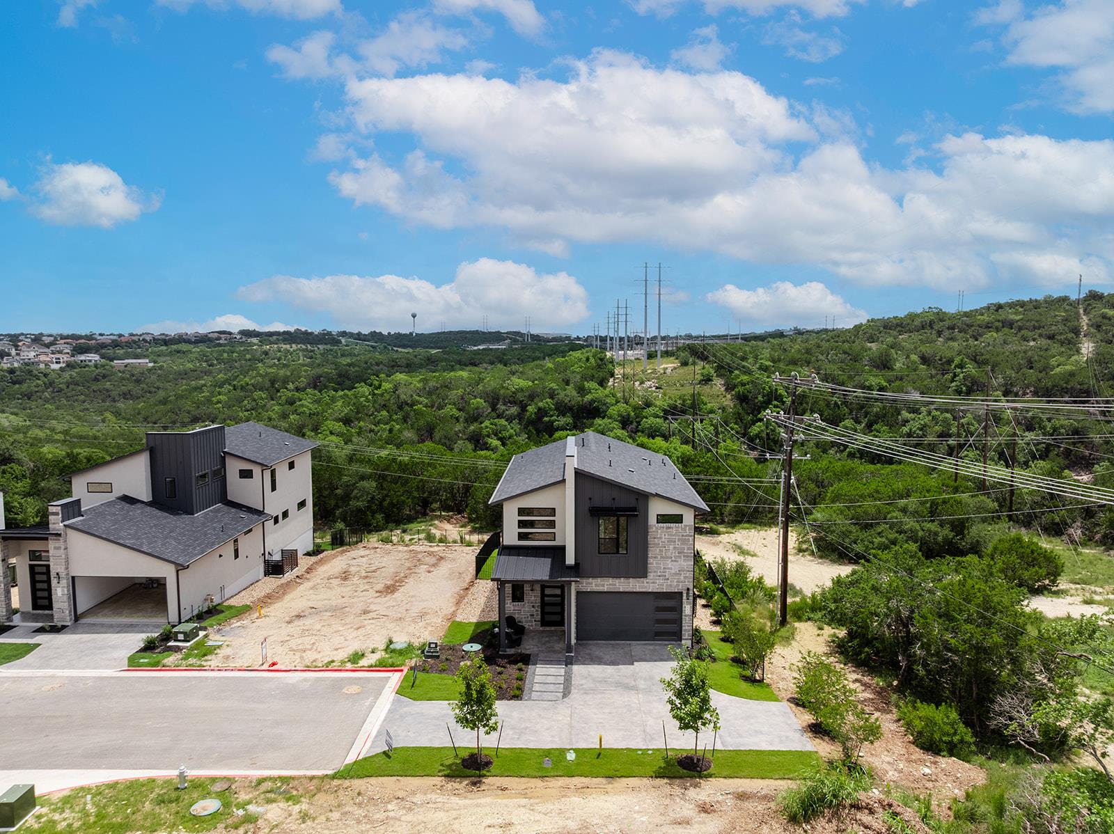 604 Grapeleaf Dr, Lakeway, TX 78738