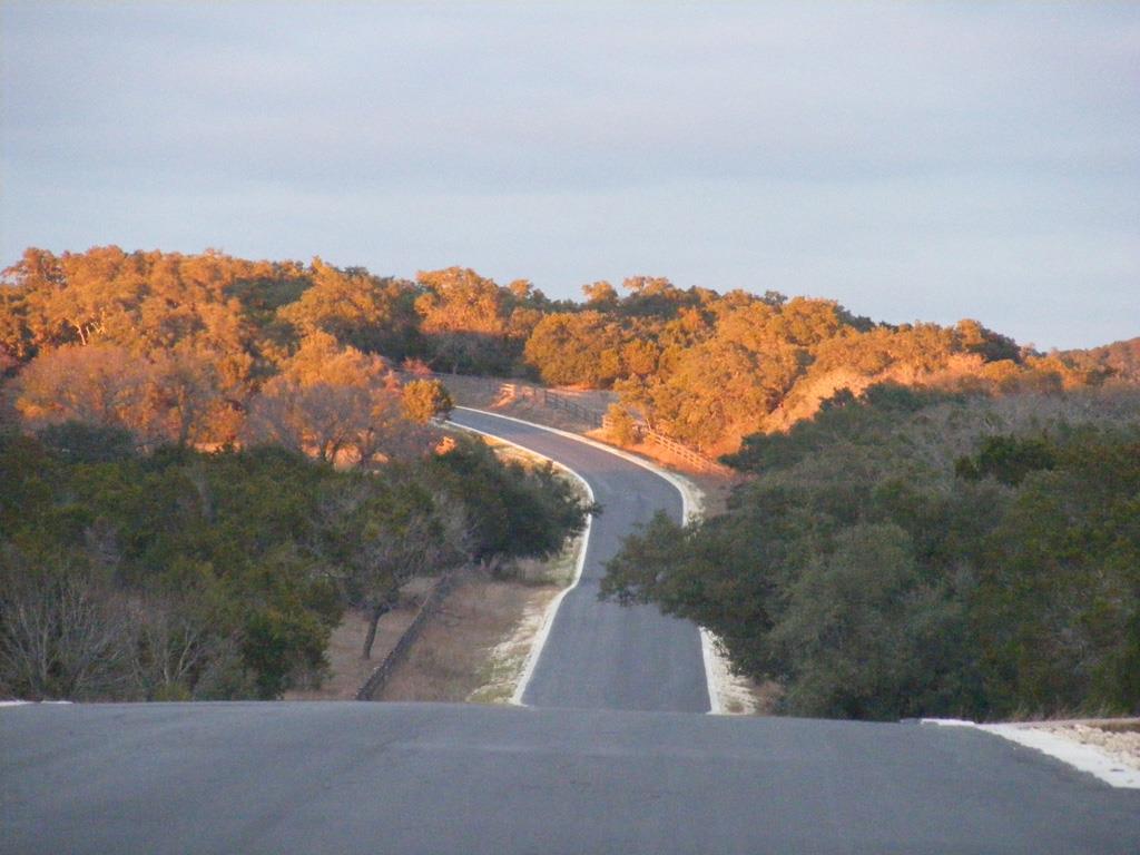 4209 Rock Canyon Cv, Marble Falls, TX 78654