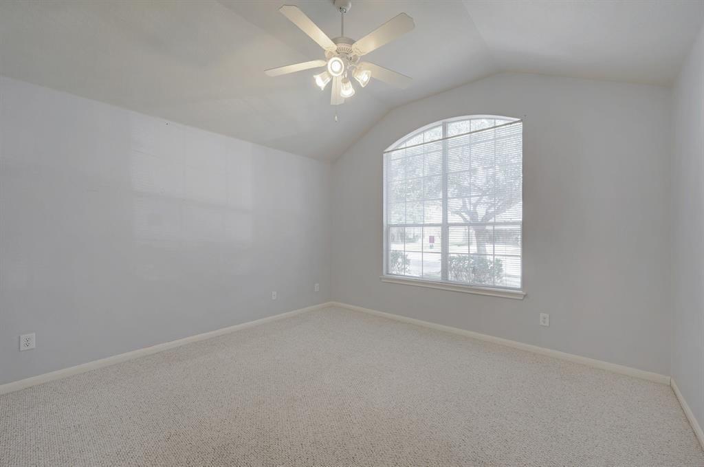 917 Old Wick Castle Way, Pflugerville, TX 78660